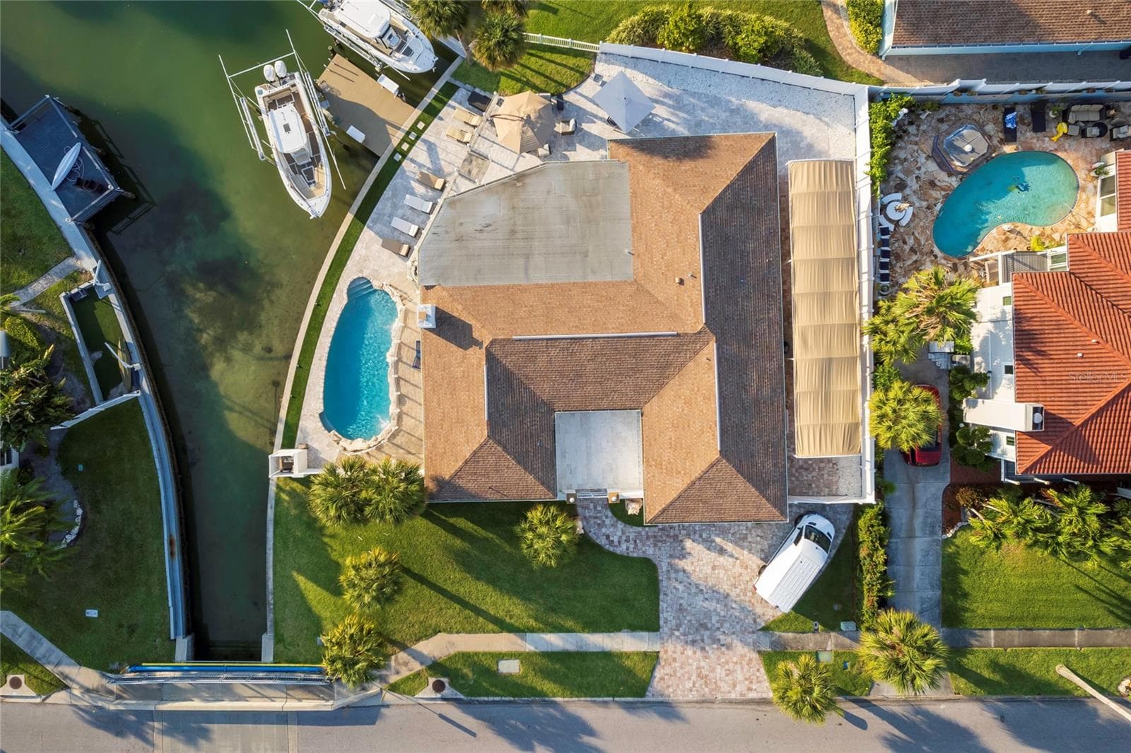 Single Family Residence at 320 HARBOR PSGE, CLEARWATER, photo 69 of 80