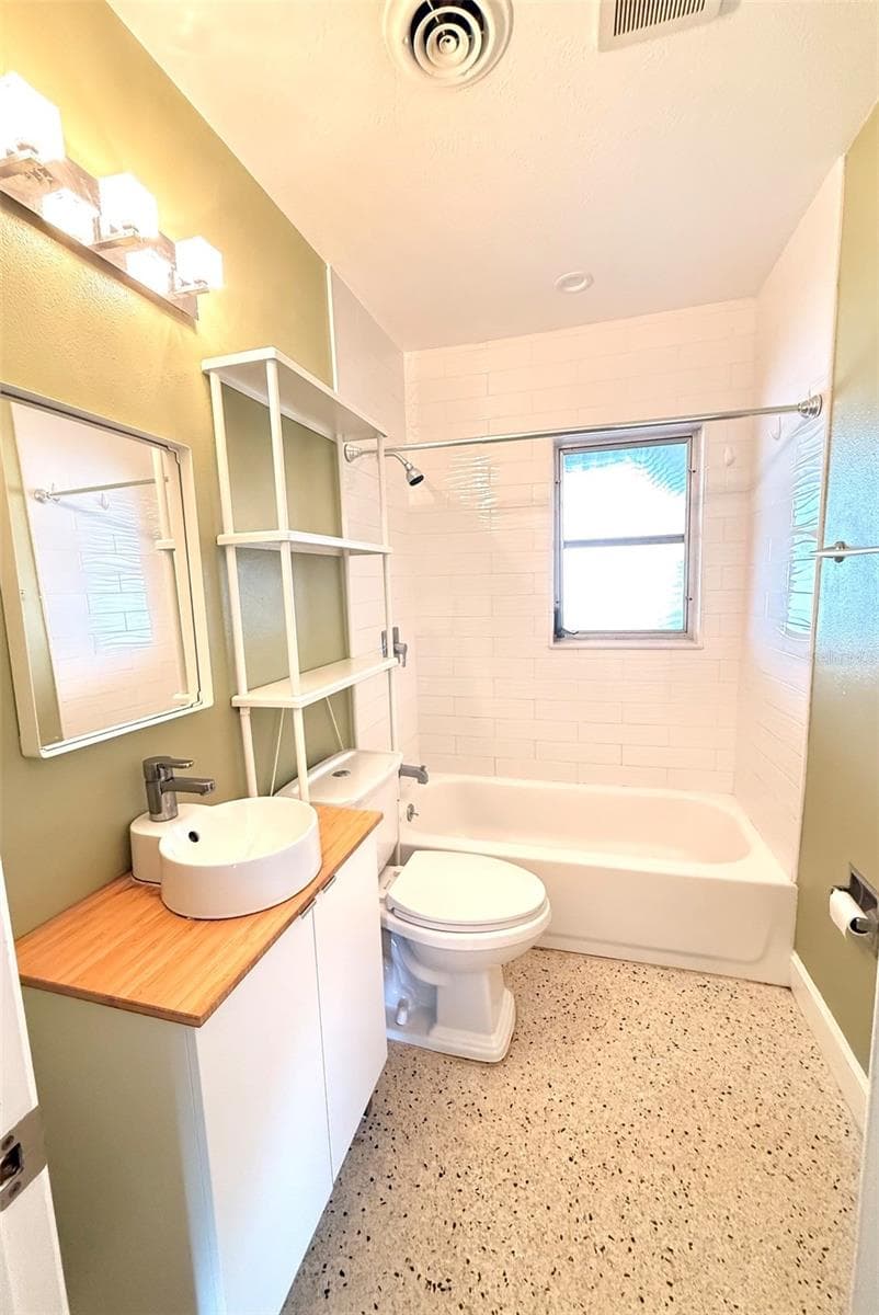 Single Family Residence at 3416 ARBUTUS LN, WINTER PARK, photo 6 of 20