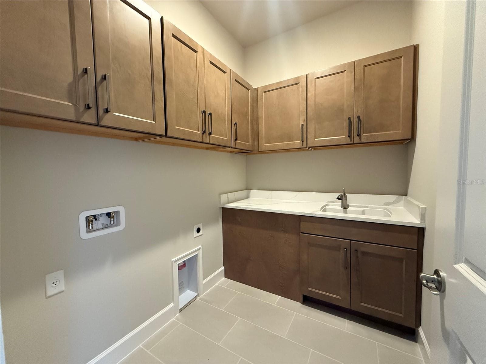 Single Family Residence at 9 NEWCASTLE LN, ORMOND BEACH, photo 6 of 25
