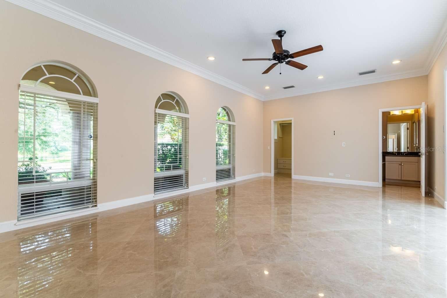 Single Family Residence at 6914 STANHOPE PL, BRADENTON, photo 16 of 47