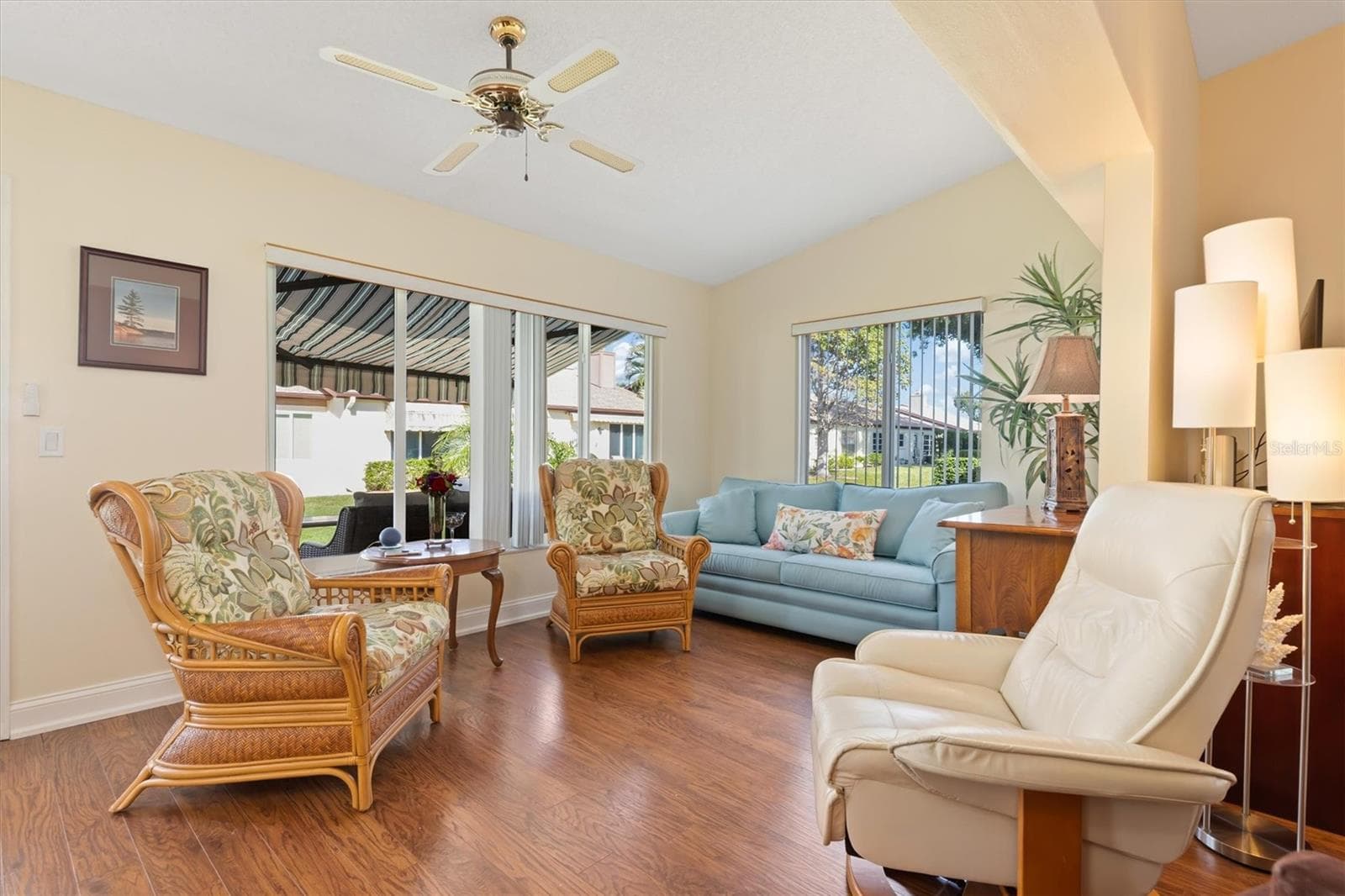 Single Family Residence at 609 BRAMBLEWOOD LN #181, ENGLEWOOD, photo 11 of 35