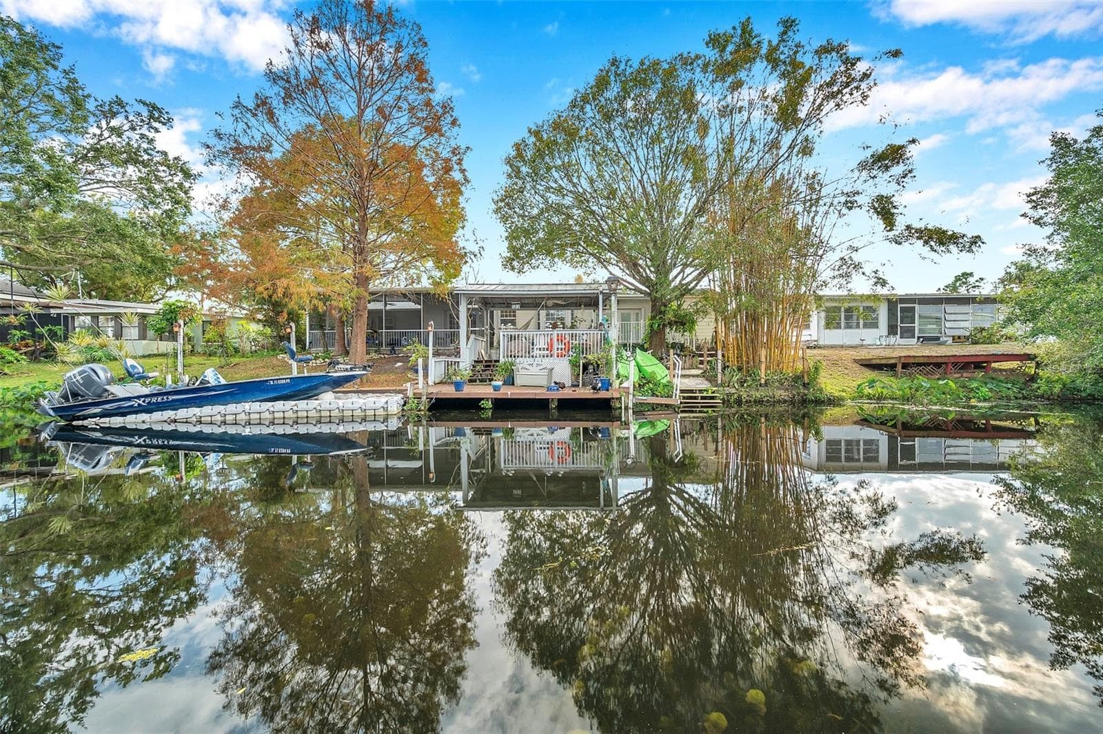 Single Family Residence at 8 CITRUS DR, PALM HARBOR, photo 15 of 95