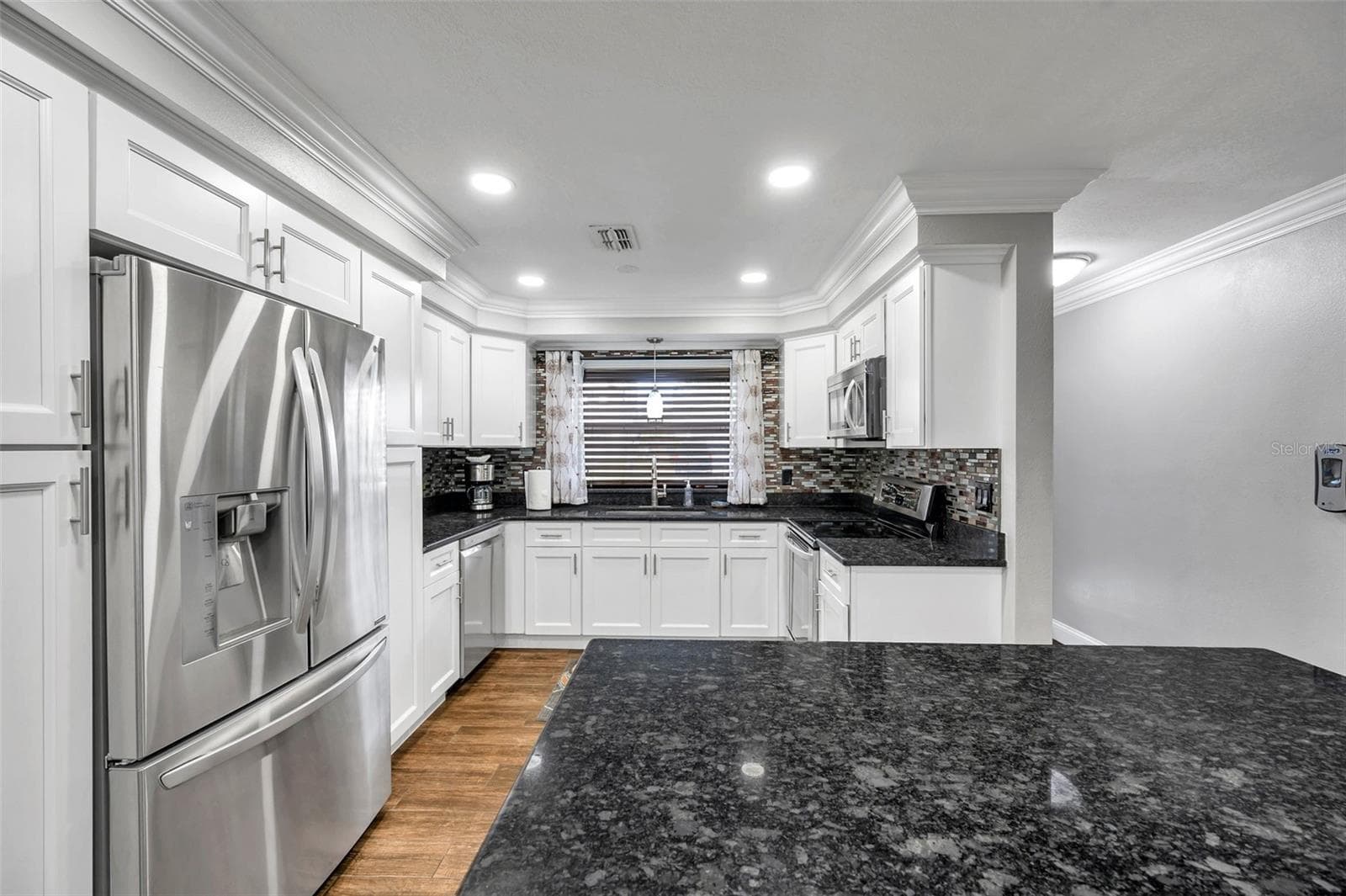 Single Family Residence at 8 CITRUS DR, PALM HARBOR, photo 32 of 95