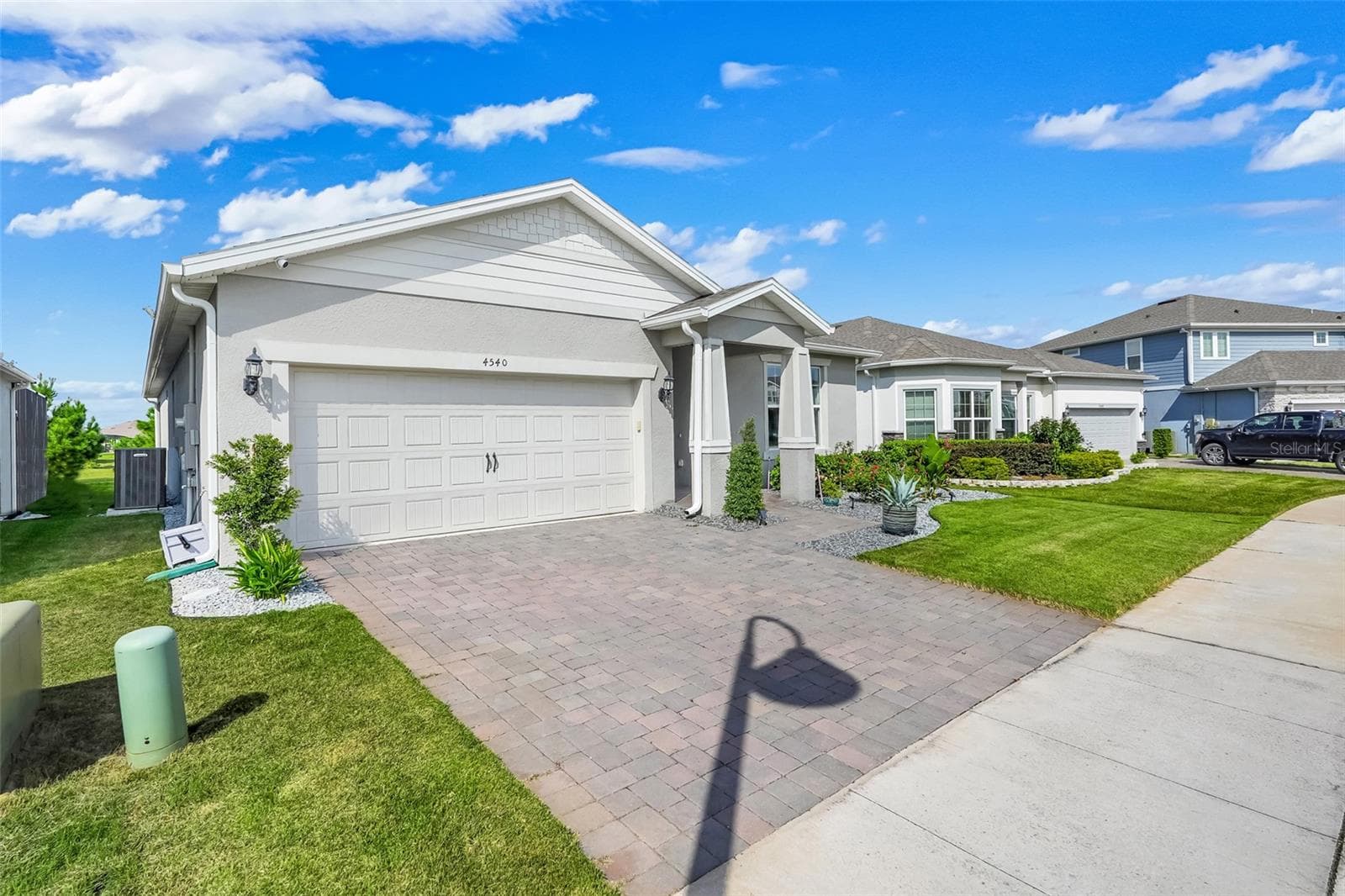 Single Family Residence at 4540 GLIDING WAVE ST, WINTER GARDEN, photo 3 of 57