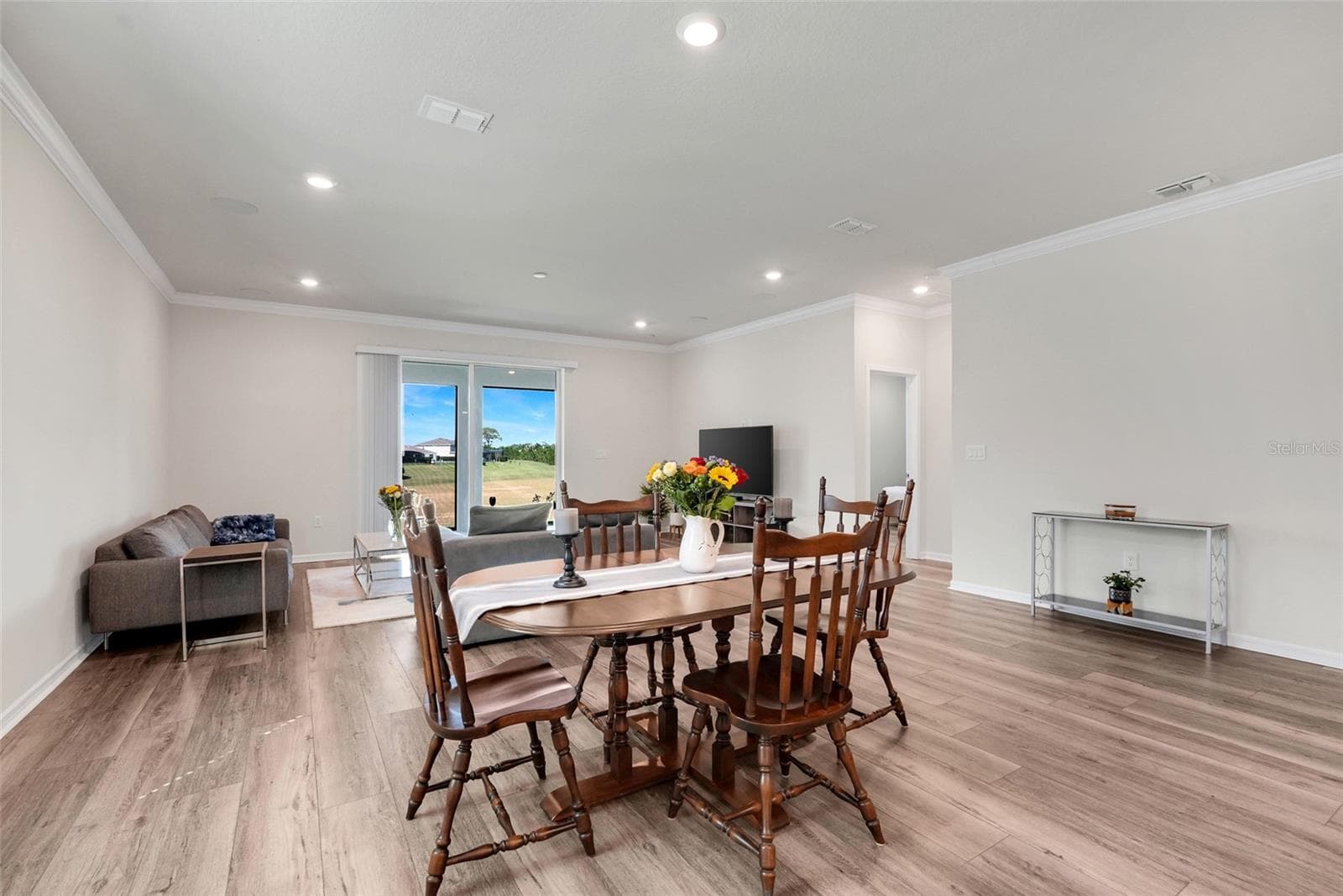 Single Family Residence at 4540 GLIDING WAVE ST, WINTER GARDEN, photo 14 of 57