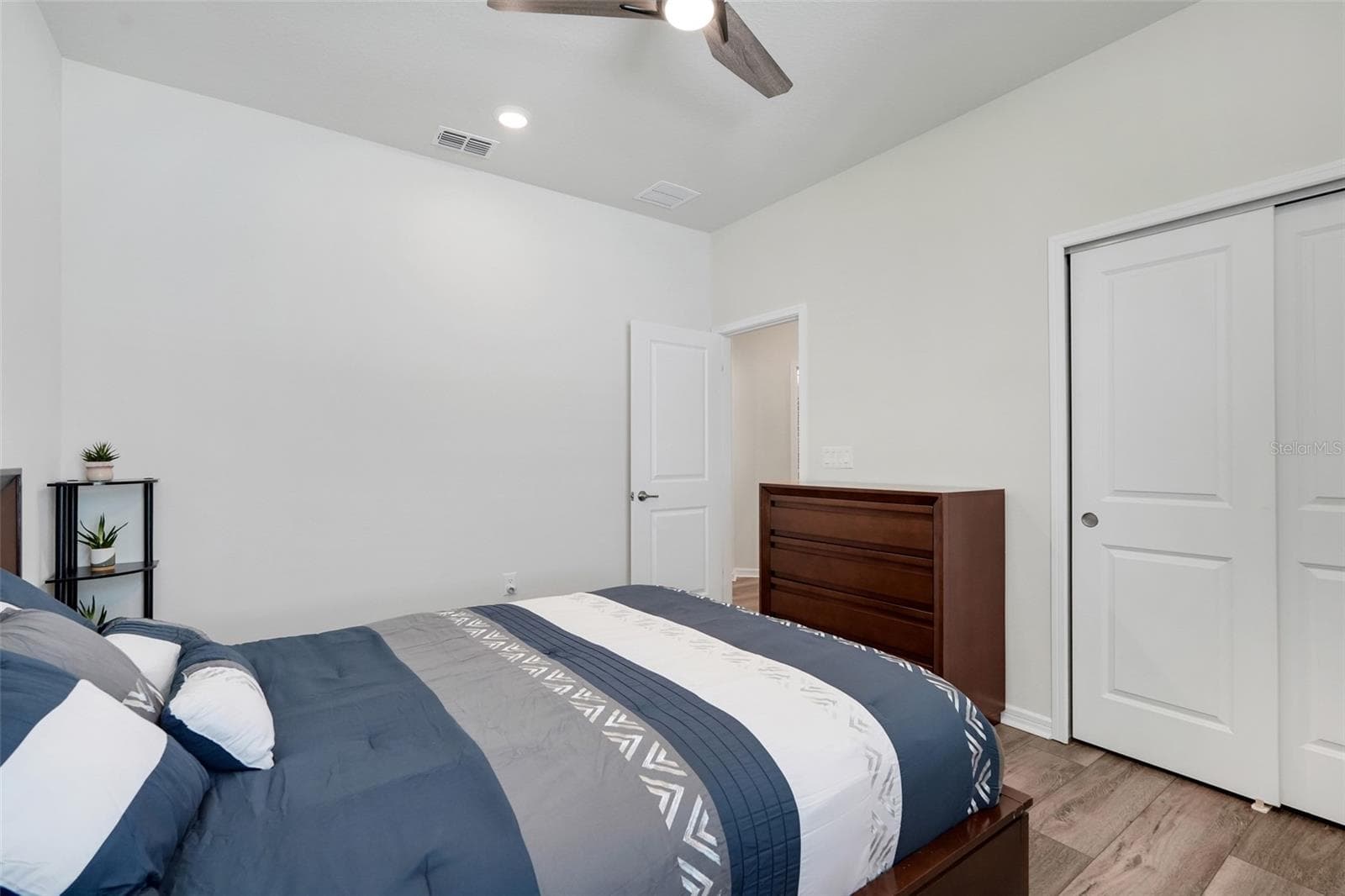Single Family Residence at 4540 GLIDING WAVE ST, WINTER GARDEN, photo 25 of 57