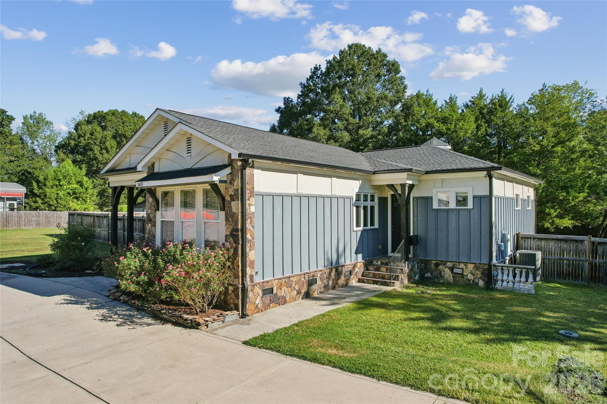Single Family Residence at 3403 Mary Elizabeth Church Road, Waxhaw, photo 3 of 45