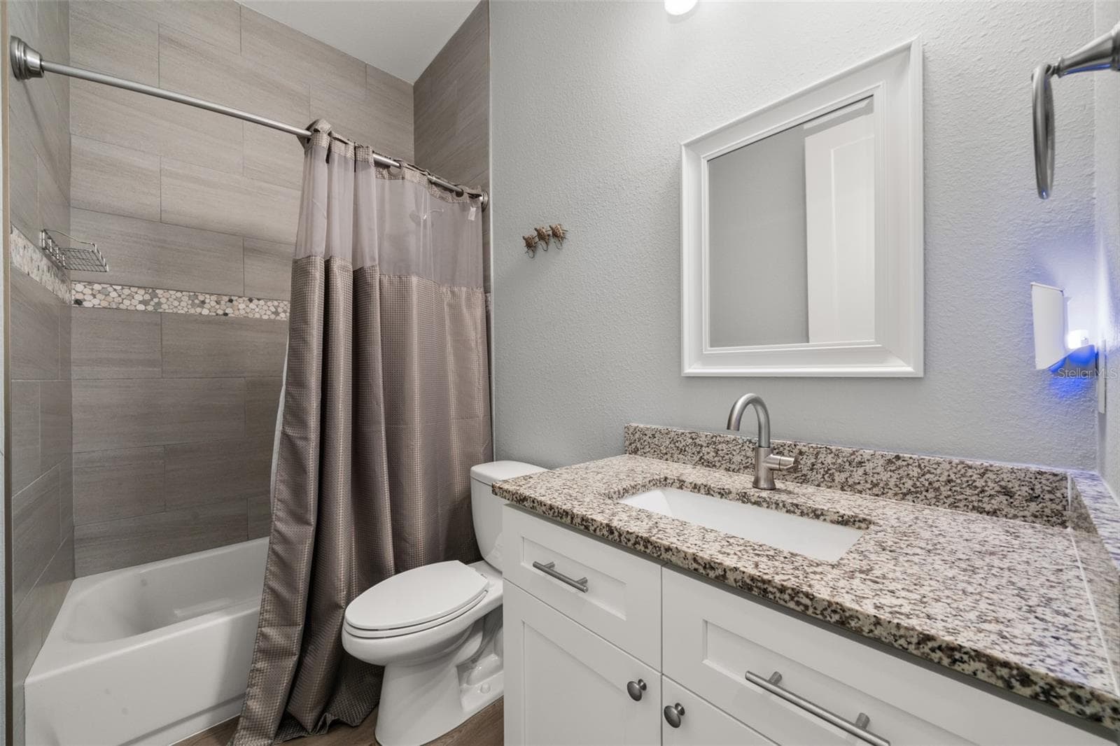 2nd Bathroom - 3082 KAPALUA CT, SEBRING