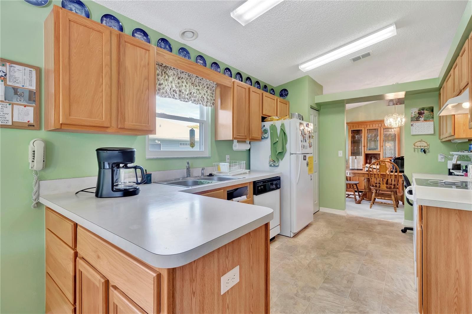 Single Family Residence at 911 GRAND VISTA TRL, LEESBURG, photo 10 of 68