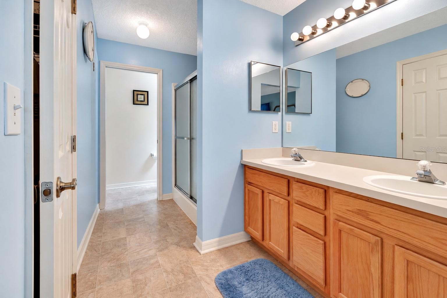 Single Family Residence at 911 GRAND VISTA TRL, LEESBURG, photo 15 of 68