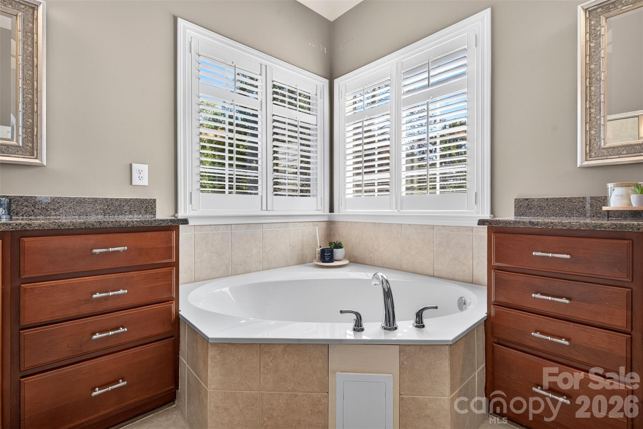 Single Family Residence at 9153 Kensington Forest Drive, Harrisburg, photo 20 of 41