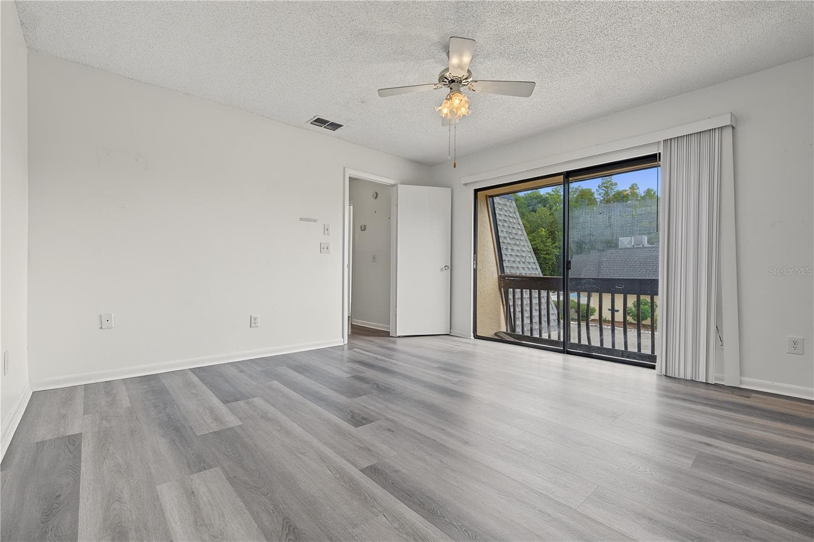 Townhouse at 8119 OAK TRACE WAY #C, TAMPA, photo 17 of 29