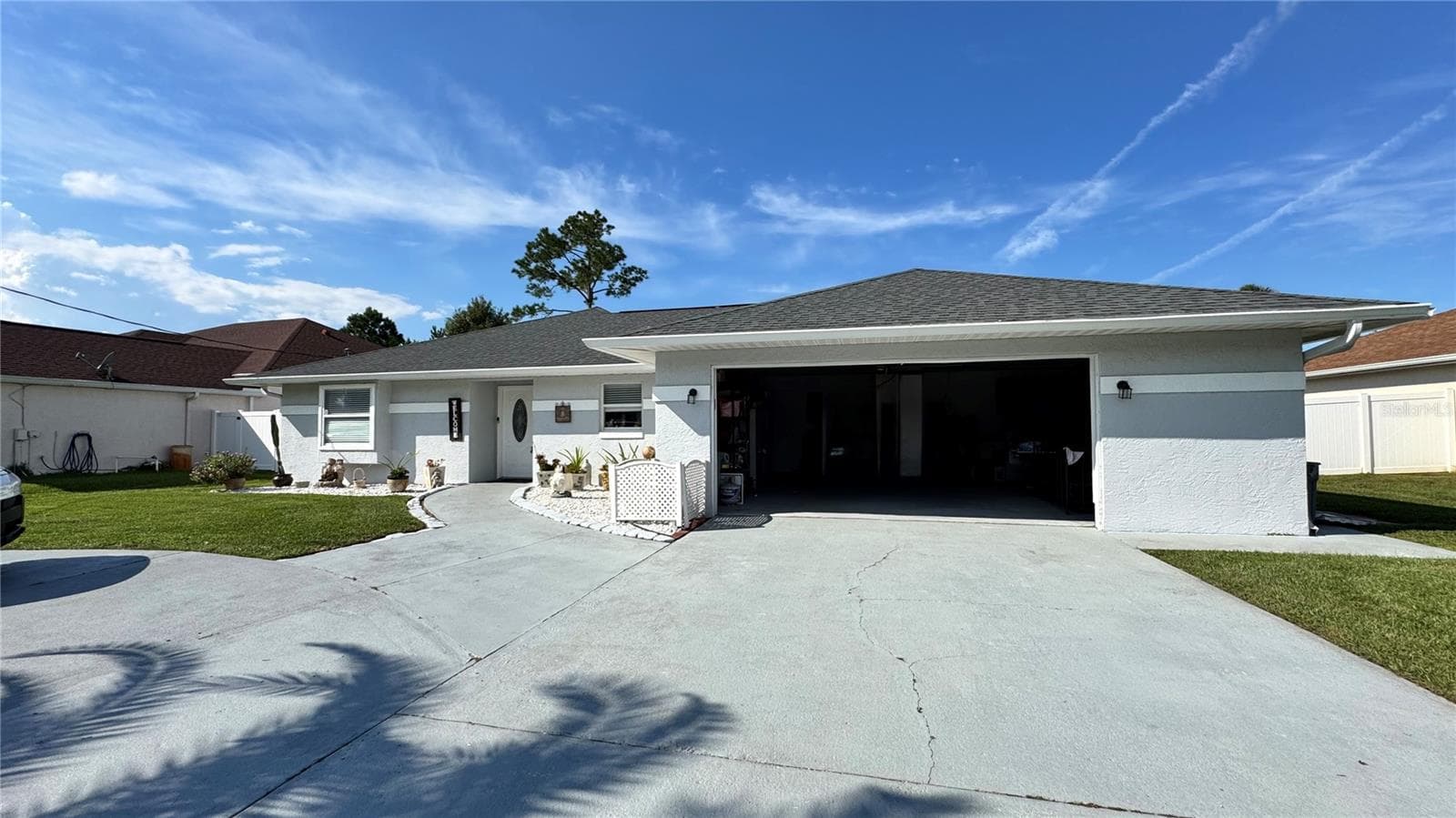 Single Family Residence at 8 WHIPPOORWILL DR, PALM COAST, photo 6 of 42