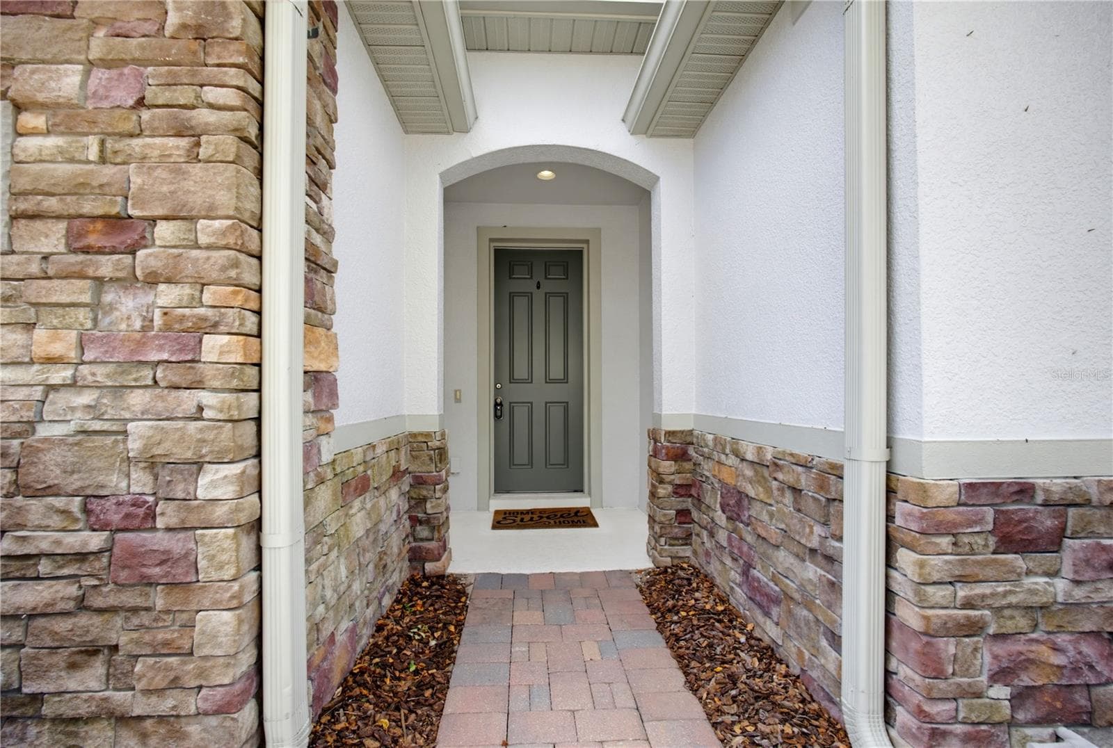 Townhouse at 7498 ALOMA PINES CT, WINTER PARK, photo 4 of 39