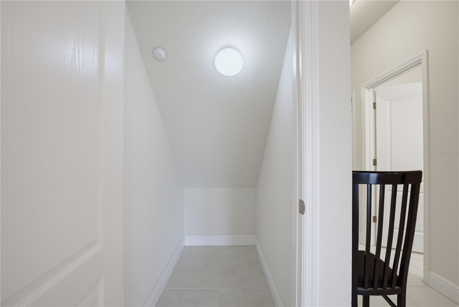 Townhouse at 7498 ALOMA PINES CT, WINTER PARK, photo 8 of 39