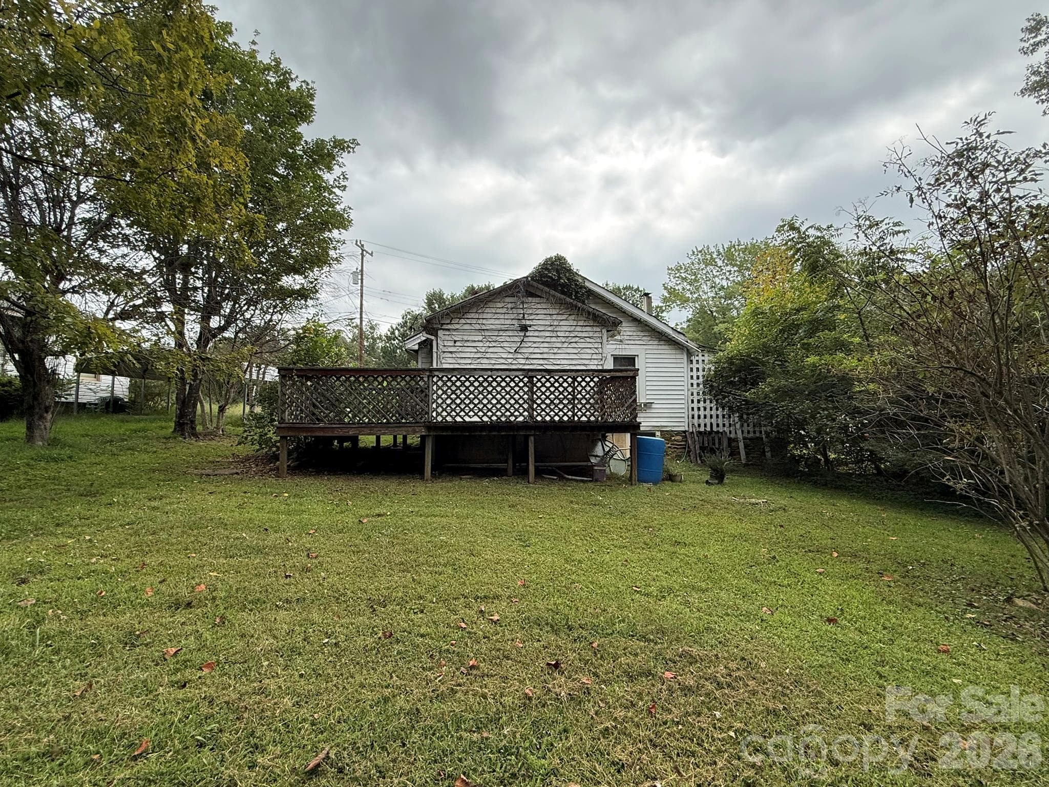 Single Family Residence at 68 Morris Avenue, Marion, photo 9 of 32