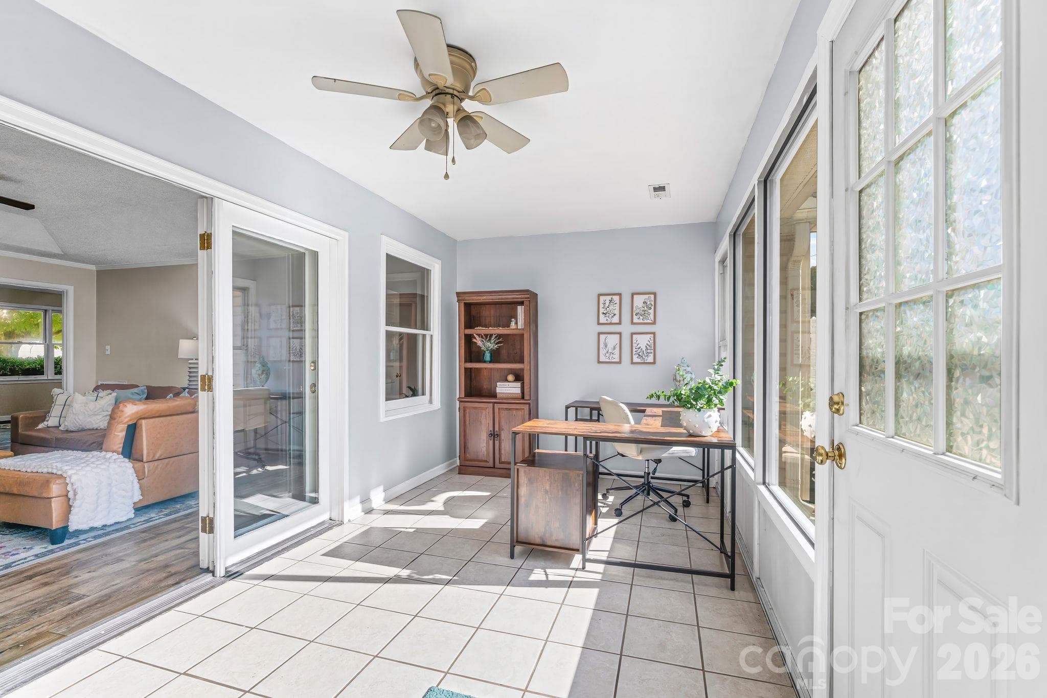 Single Family Residence at 302 Hidden Creek Circle, Salisbury, photo 17 of 32