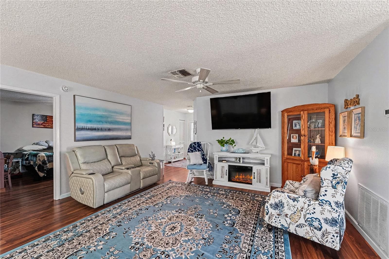 Single Family Residence at 9336 CAPE CHARLES AVE, NEW PORT RICHEY, photo 6 of 25
