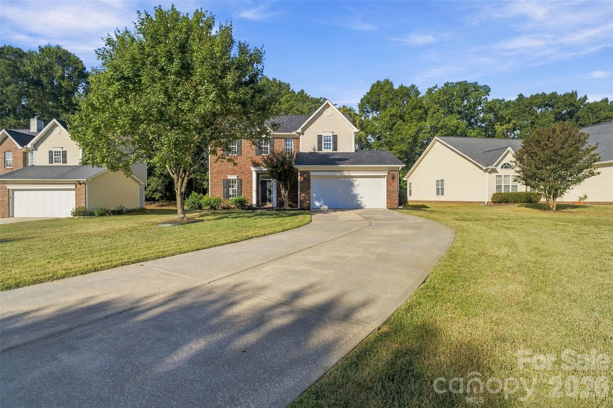 Extended driveway provides ample additional parking - 11709 Borchetta Drive, Charlotte