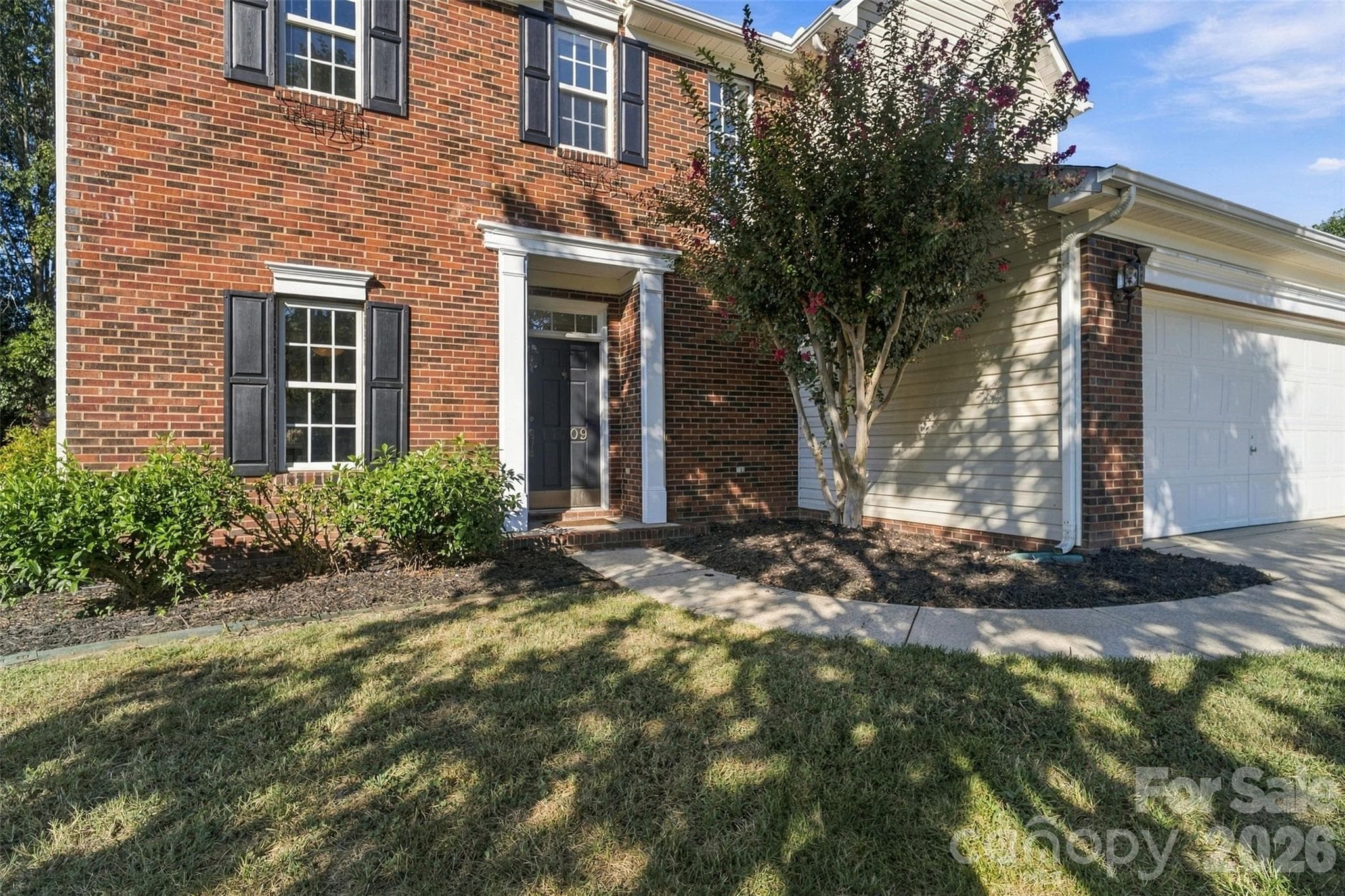 Single Family Residence at 11709 Borchetta Drive, Charlotte, photo 8 of 42