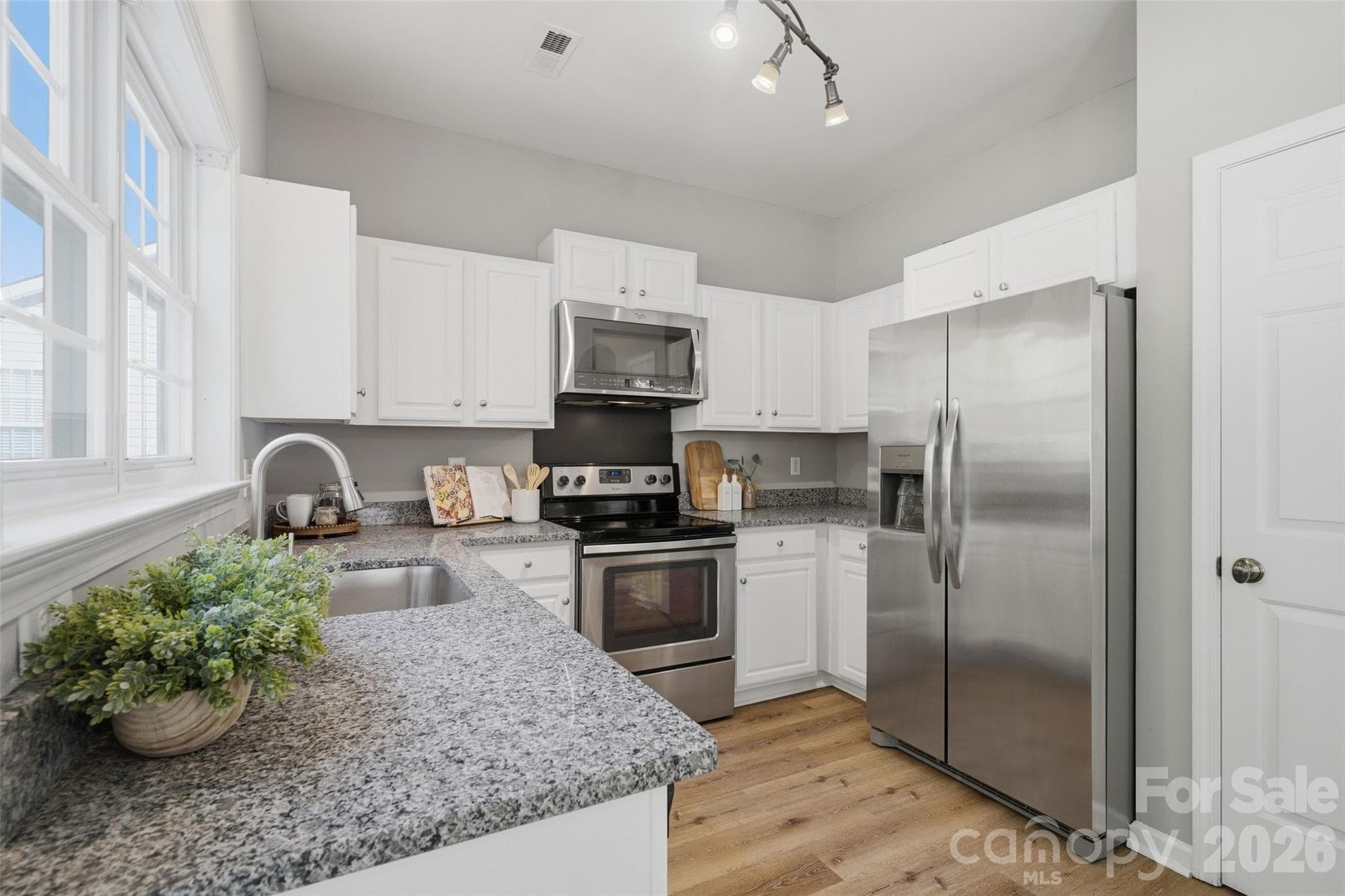 Single Family Residence at 11709 Borchetta Drive, Charlotte, photo 20 of 42