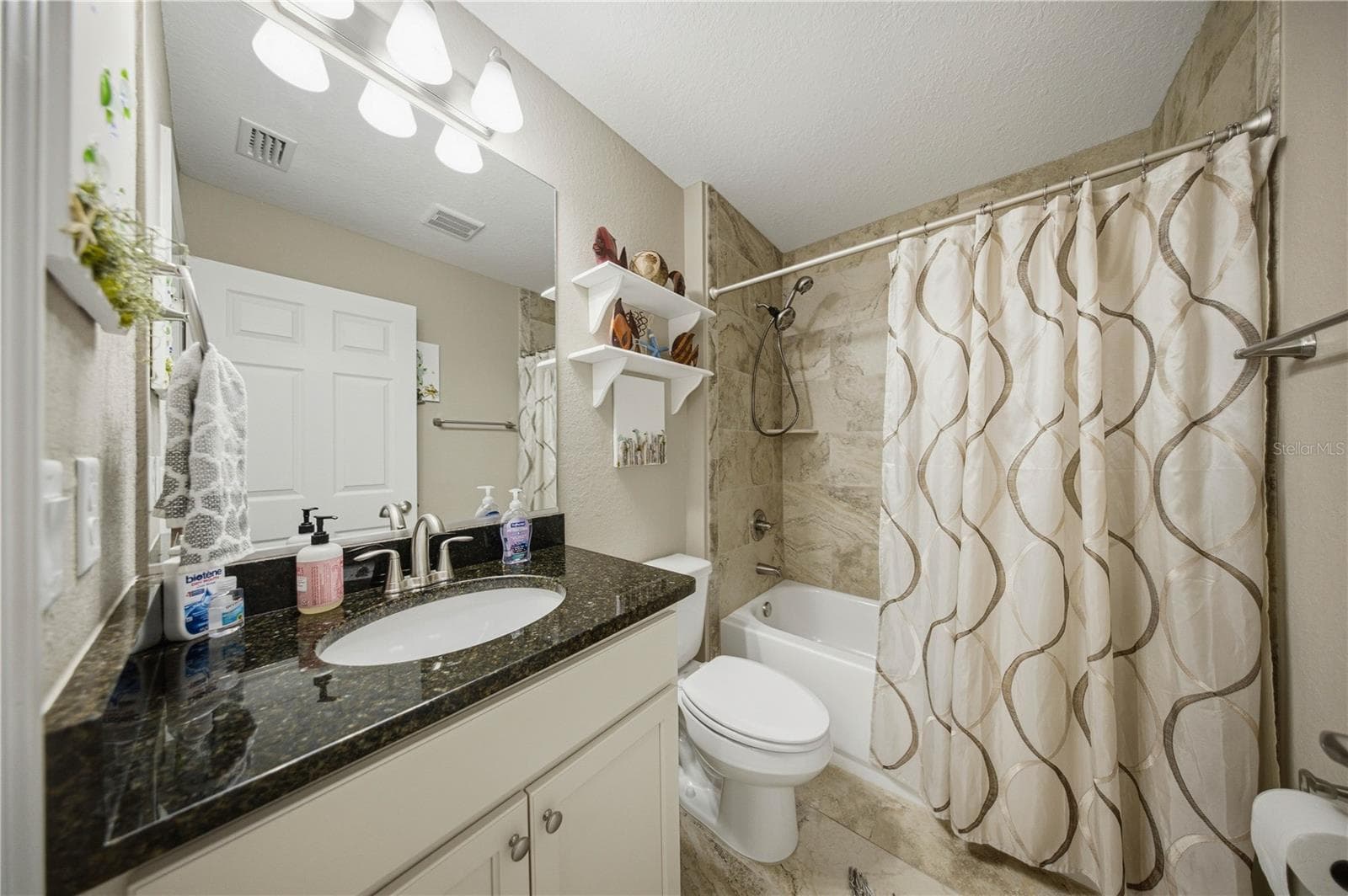 Single Family Residence at 12888 SW 98TH ST, DUNNELLON, photo 24 of 43