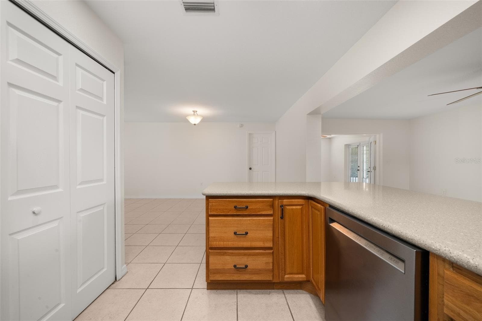 Single Family Residence at 123 SWALLOW AVE, SEBRING, photo 15 of 58