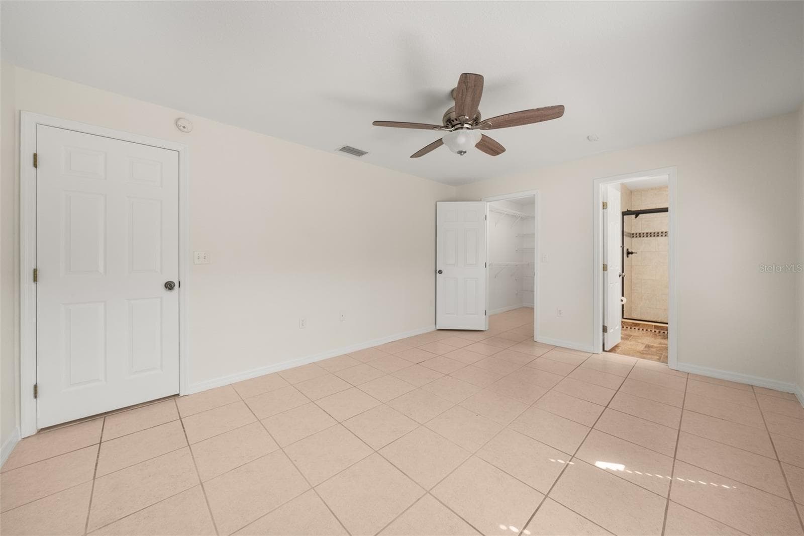 Single Family Residence at 123 SWALLOW AVE, SEBRING, photo 19 of 58
