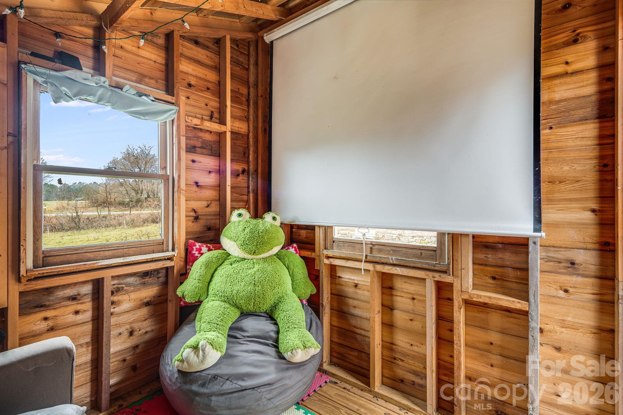 Treehouse - 195 Whitmire Road, Brevard