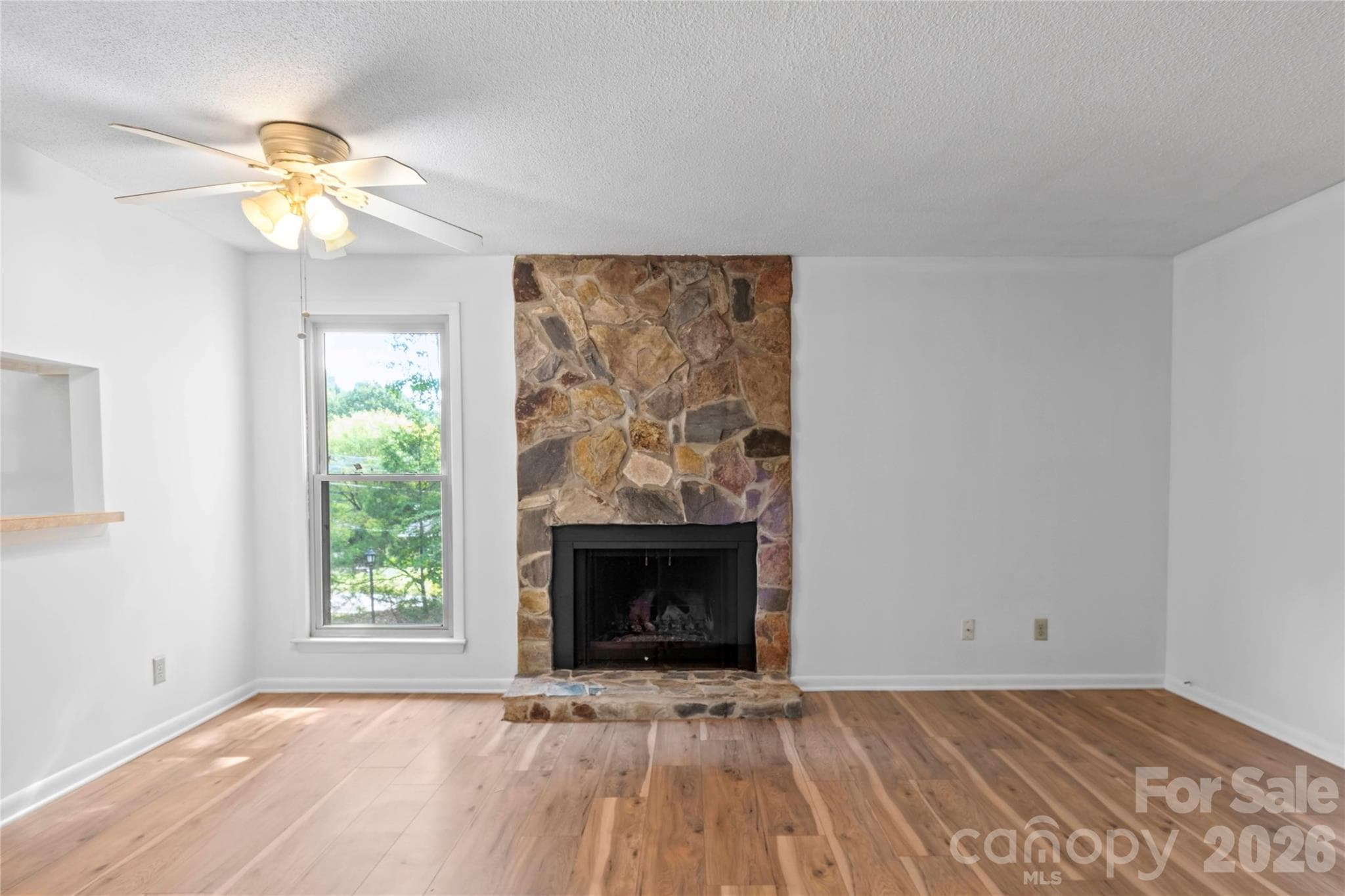 Condominium at 178 Driftwood Lane, Winston Salem, photo 7 of 28