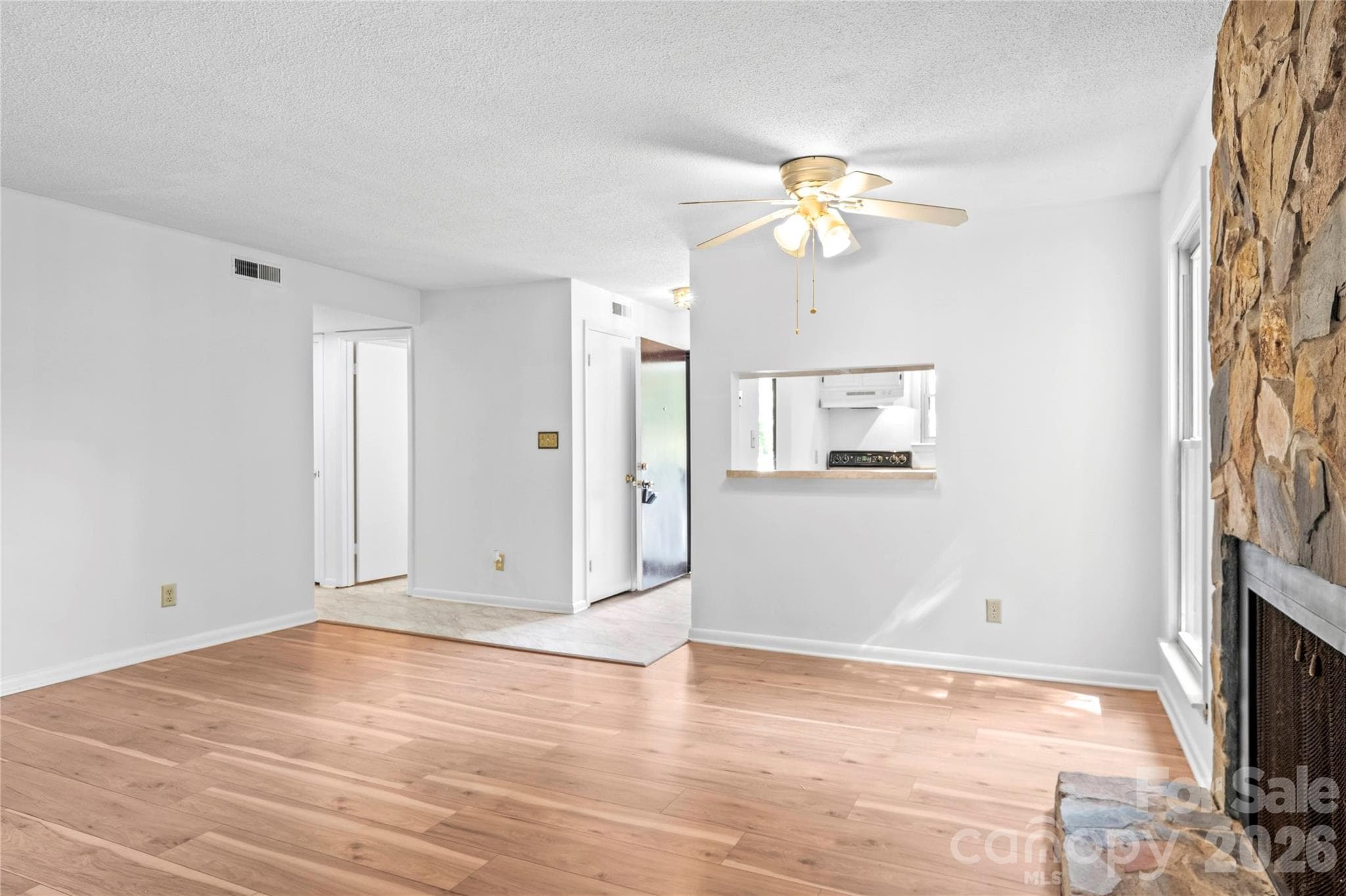Condominium at 178 Driftwood Lane, Winston Salem, photo 9 of 28