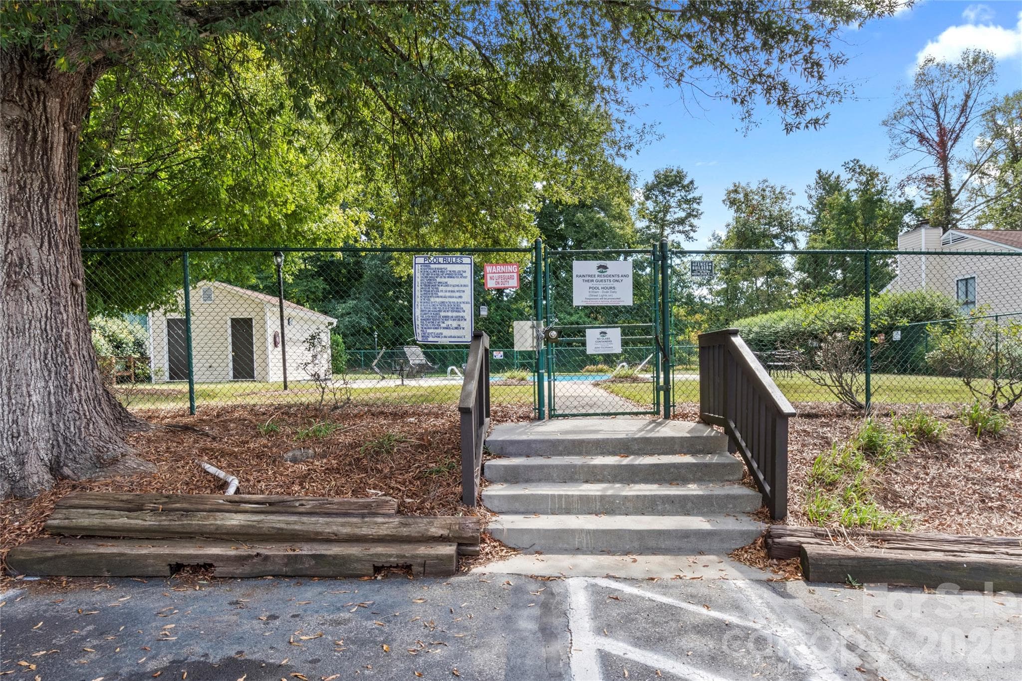 Condominium at 178 Driftwood Lane, Winston Salem, photo 26 of 28