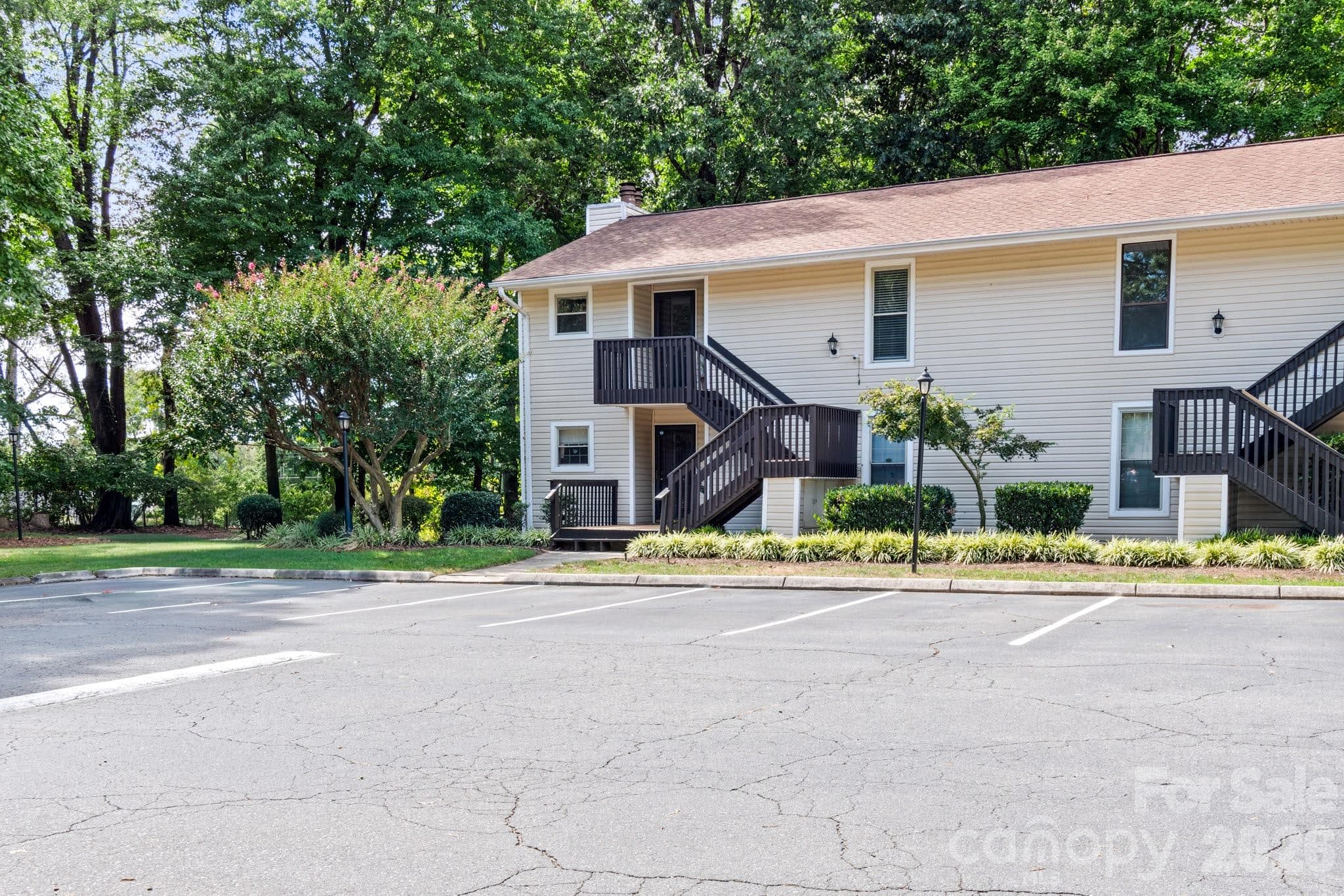 Condominium at 178 Driftwood Lane, Winston Salem, photo 28 of 28