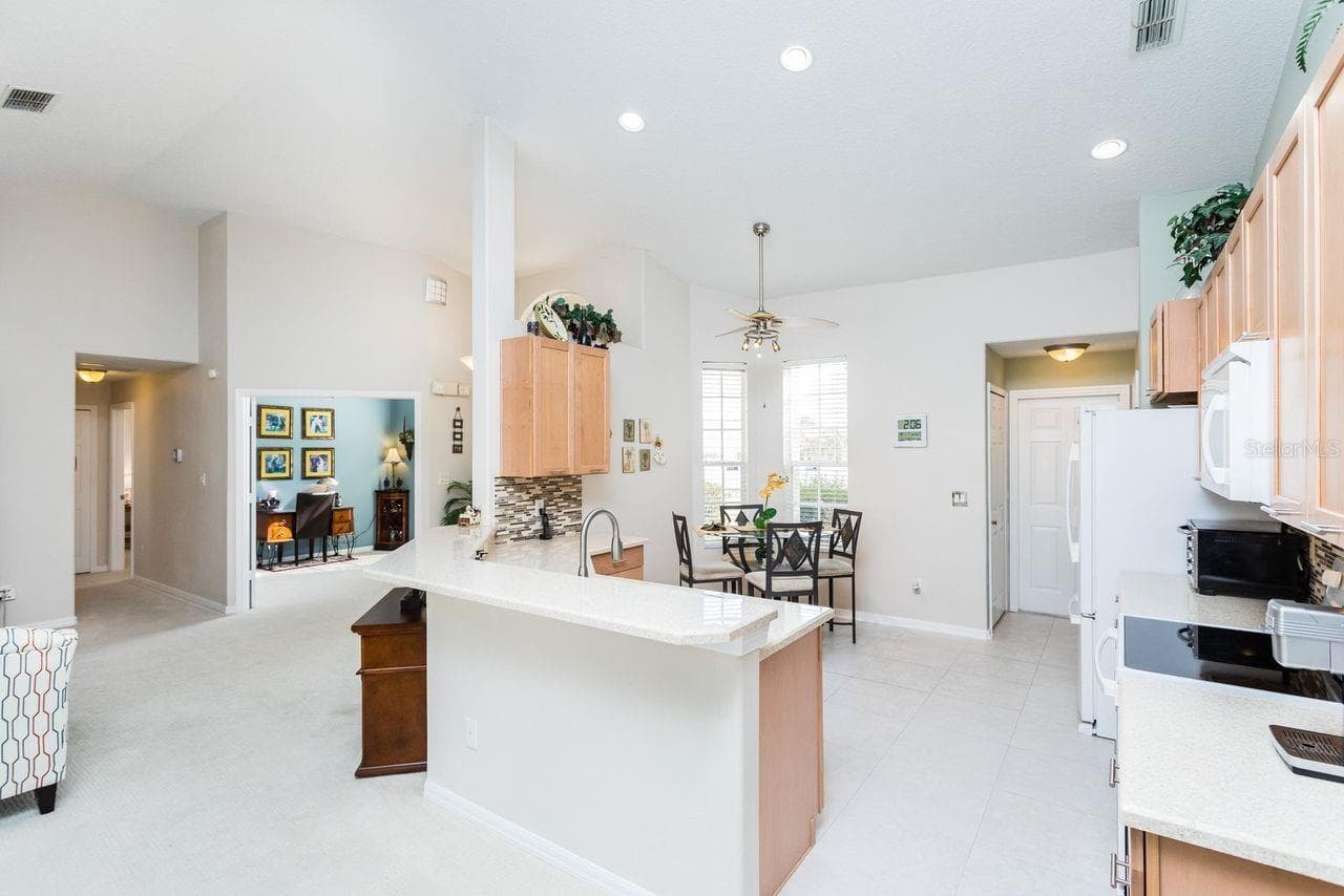 Single Family Residence at 15929 MERCOTT CT, CLERMONT, photo 9 of 29