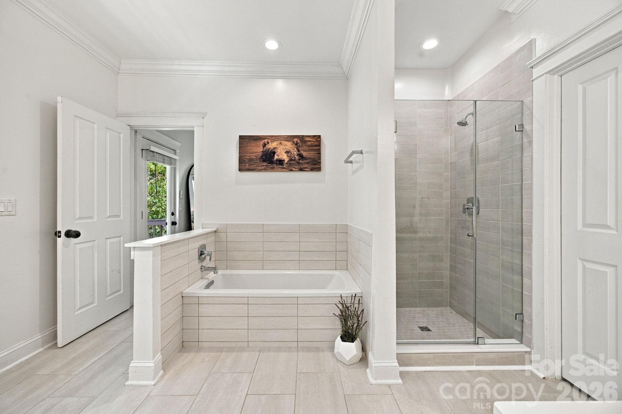 Single Family Residence at 16101 Kelly Park Circle, Huntersville, photo 27 of 46