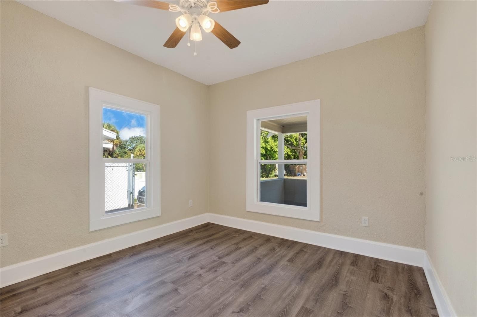 Single Family Residence at 2310 17TH AVE S, ST PETERSBURG, photo 23 of 43