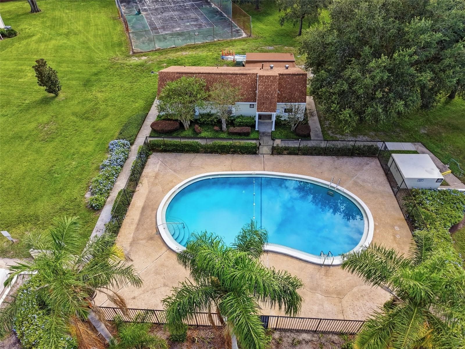 Condominium at 247 DEBORA CT #247, ALTAMONTE SPRINGS, photo 10 of 46