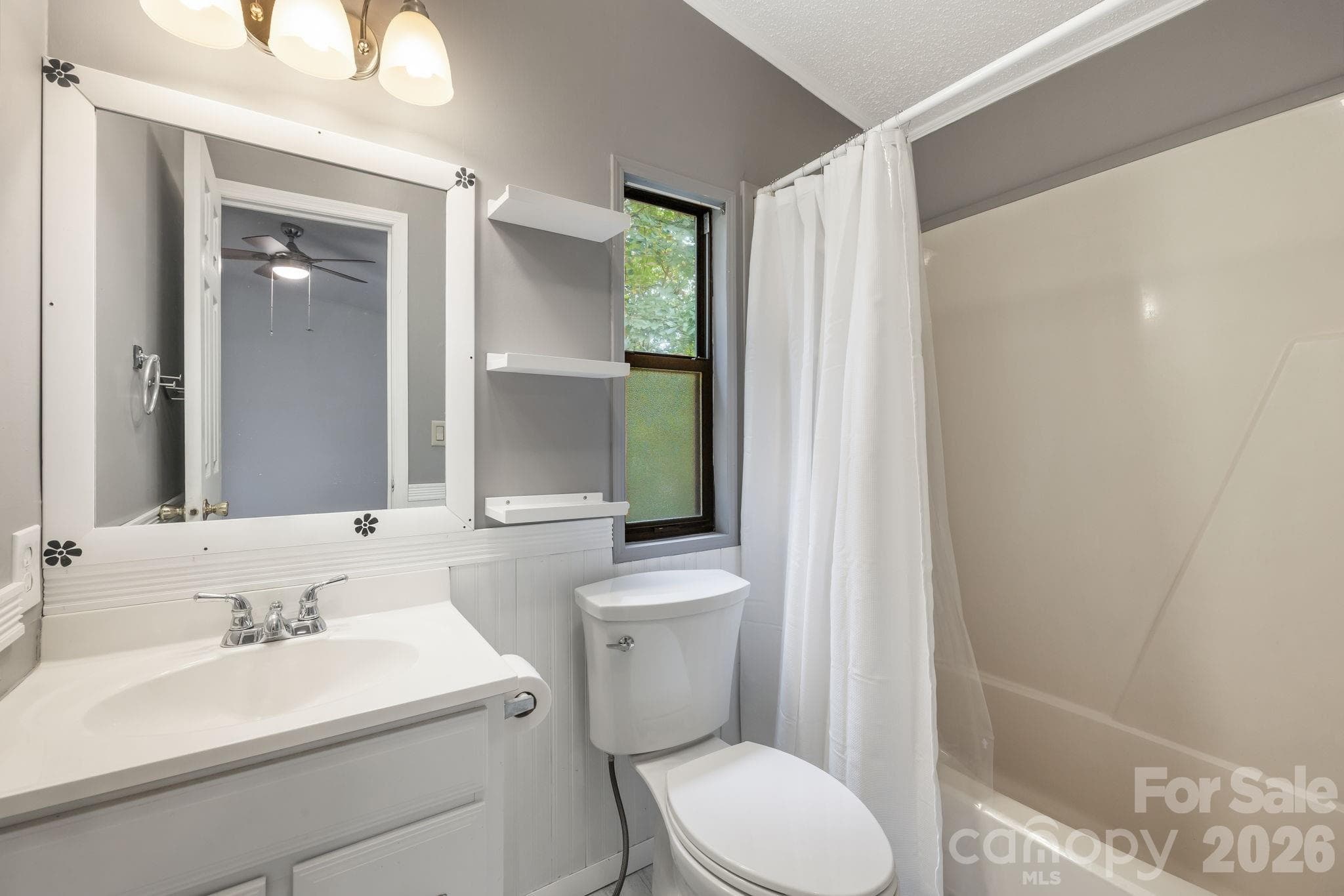 Single Family Residence at 75 Cliffview Drive, Asheville, photo 25 of 41