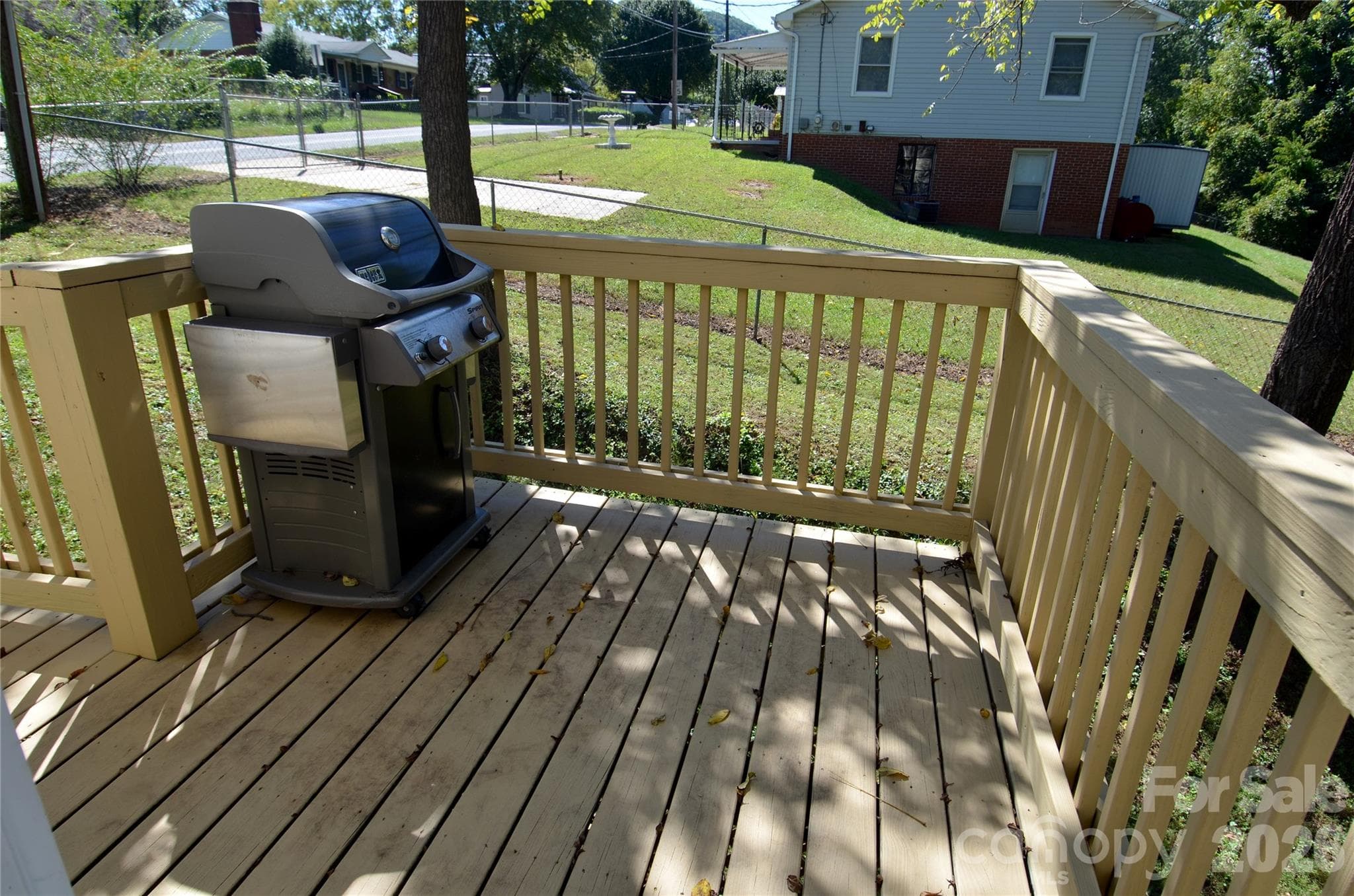 Deck - 329 Morehead Road, Marion