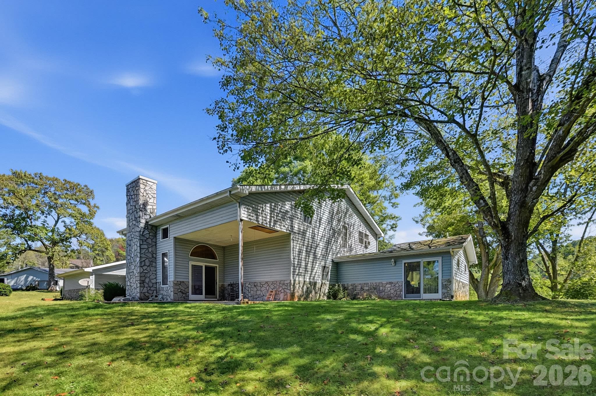 Single Family Residence at 1145 Coleman Mountain Road, Waynesville, photo 3 of 46