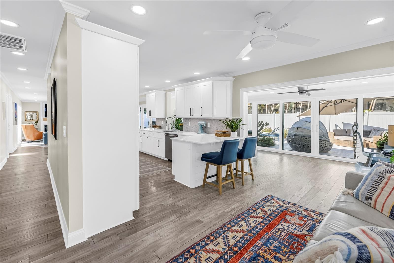 Bonus space opens into Solarium/ Florida Room. - 1114 2ND AVE S, TIERRA VERDE