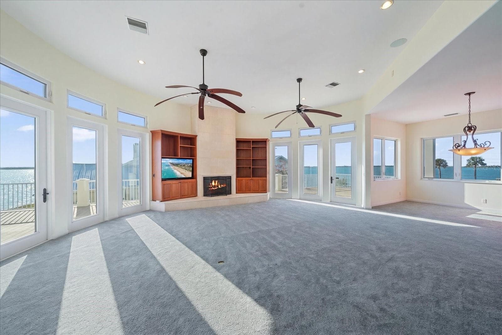 Living Room - 1905 MISSISSIPPI AVE, ENGLEWOOD