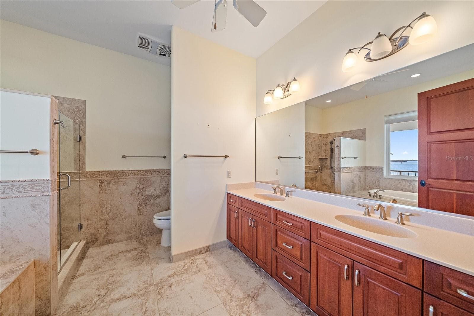 2nd Bathroom - 1905 MISSISSIPPI AVE, ENGLEWOOD