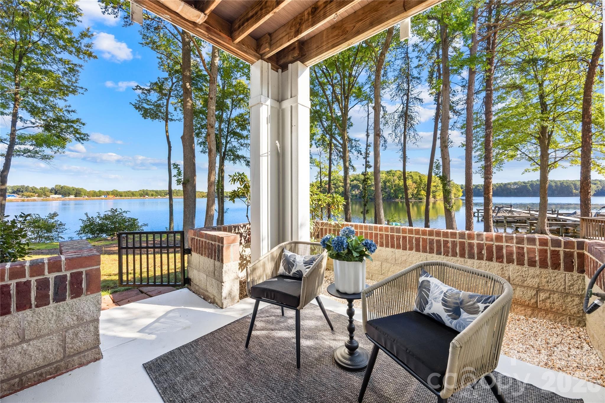 Beautiful water views from all angles of this property! - 915 Northeast Drive, Davidson