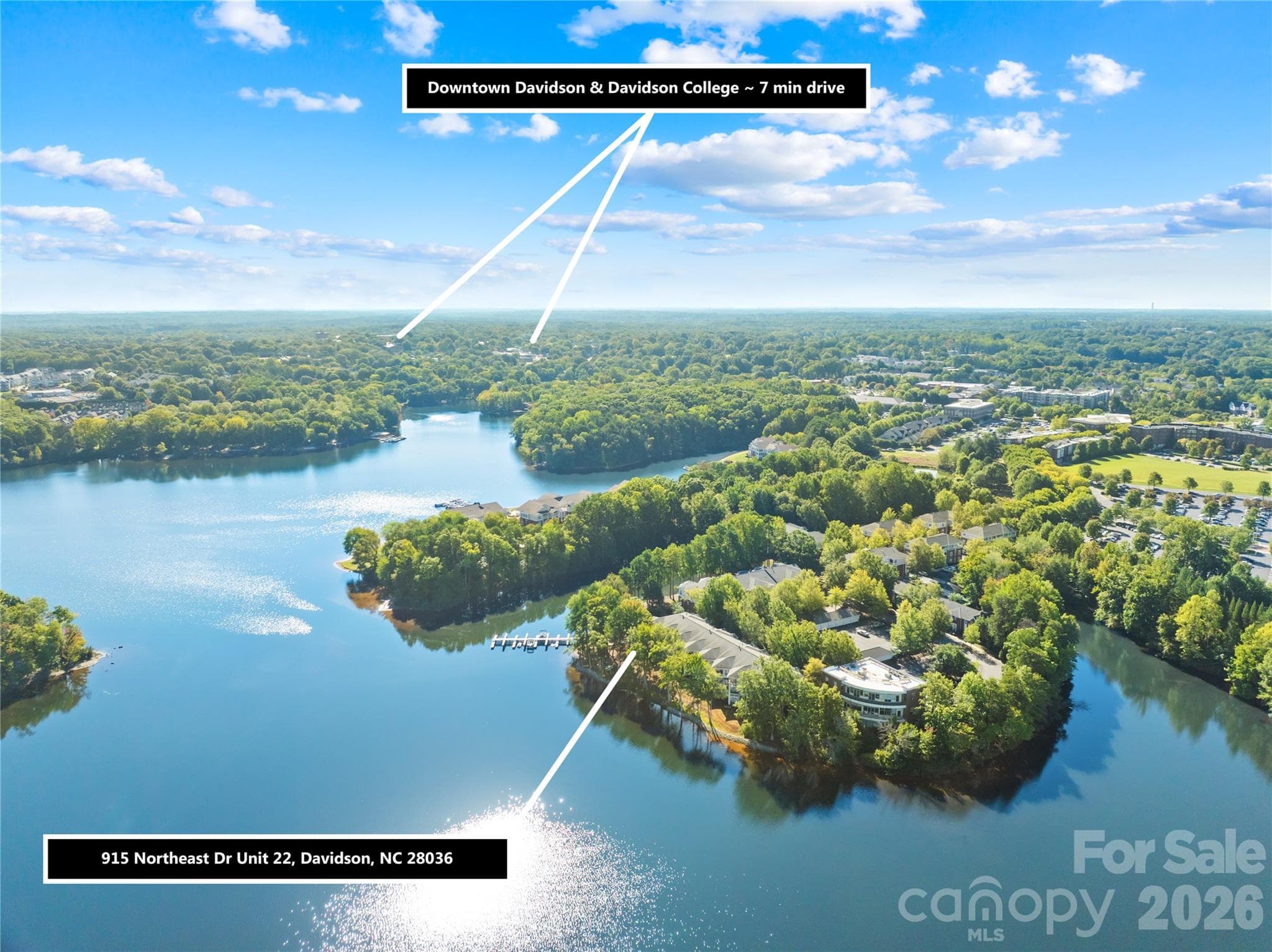 Beautiful Lake Davidson and so close to Downtown Davidson. - 915 Northeast Drive, Davidson