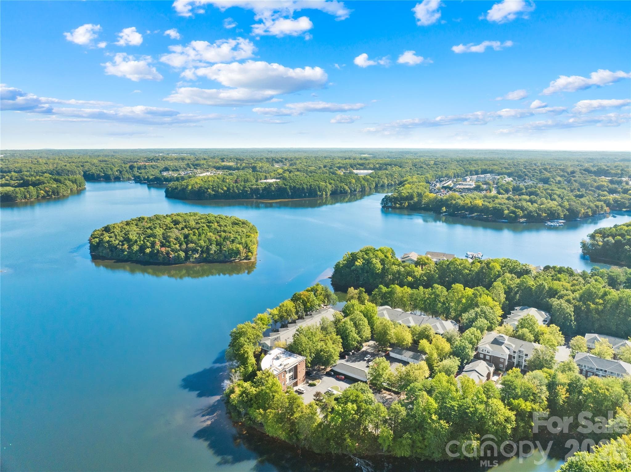 Beautiful Lake Davidson! - 915 Northeast Drive, Davidson