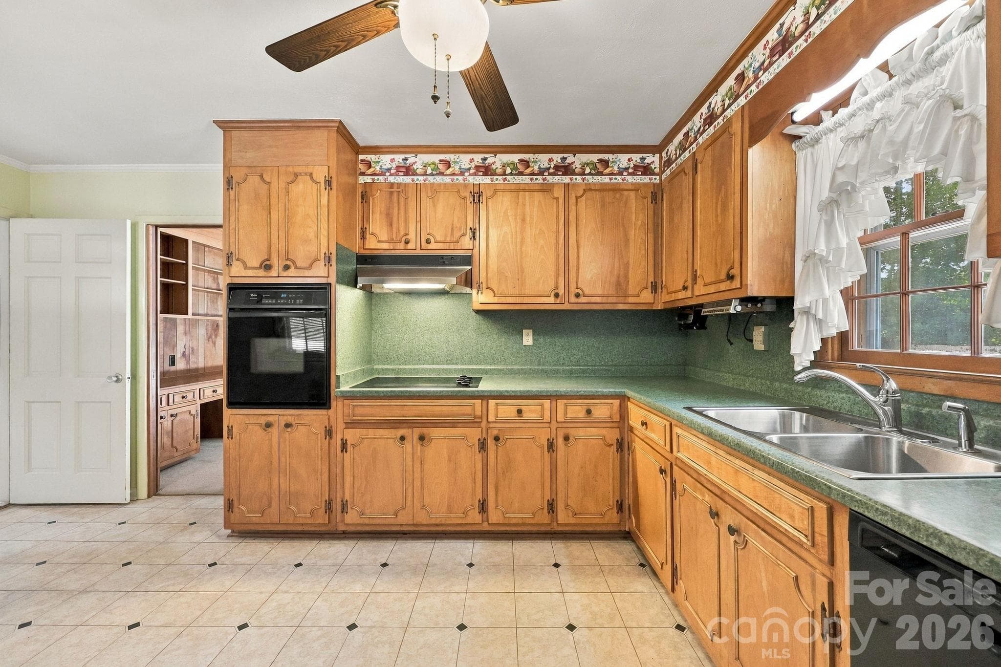 Single Family Residence at 104 Spruce Drive, Salisbury, photo 22 of 48
