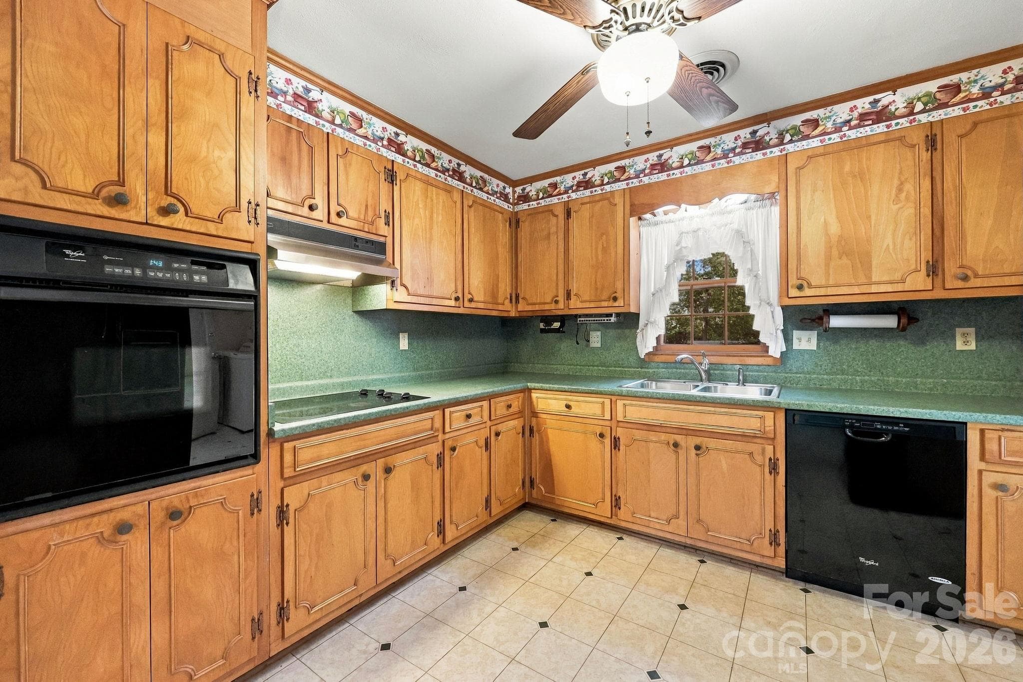 Single Family Residence at 104 Spruce Drive, Salisbury, photo 24 of 48