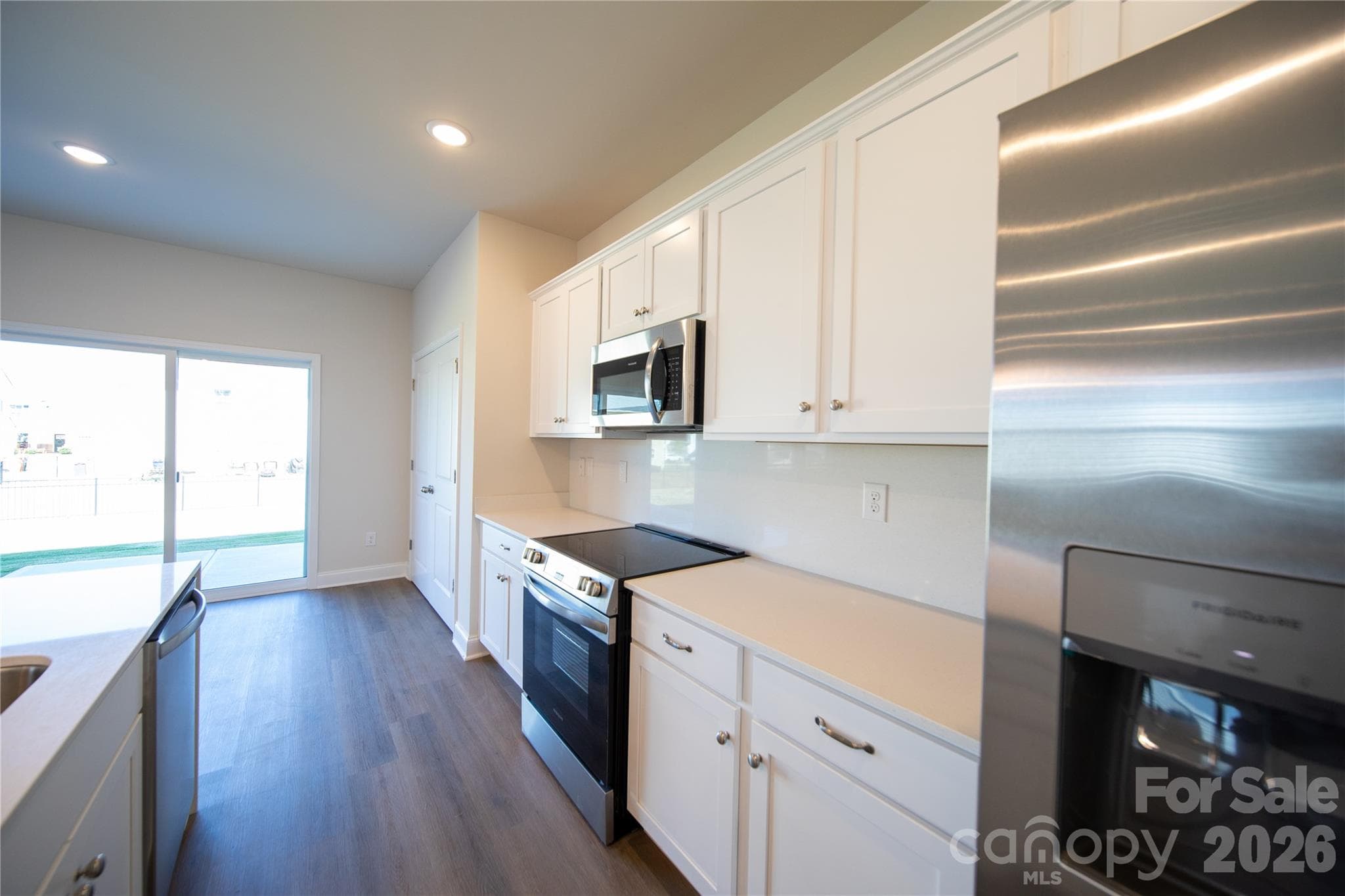 Single Family Residence at 539 Larragan Drive, Denver, photo 12 of 18