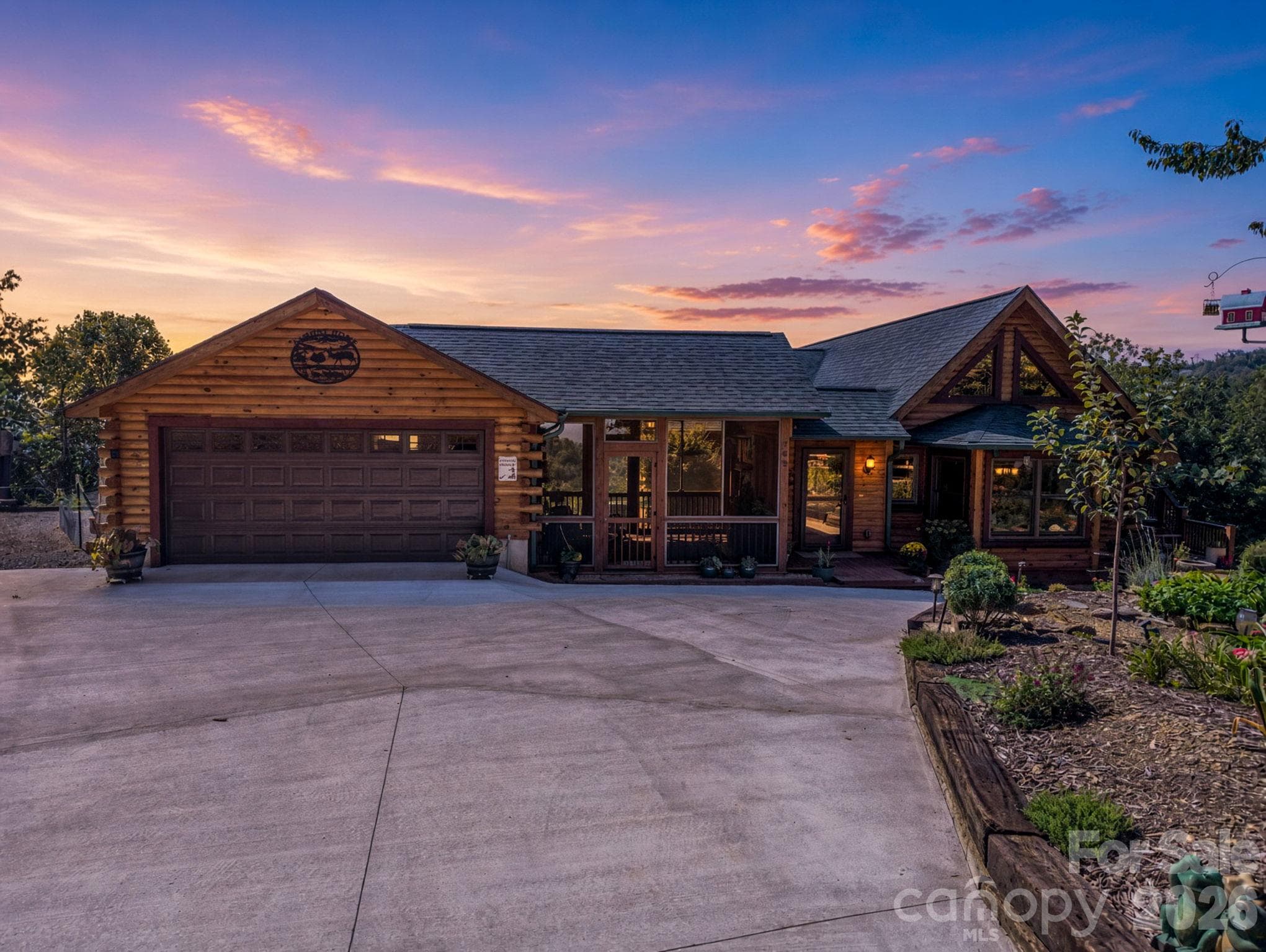 762 Valley View Drive